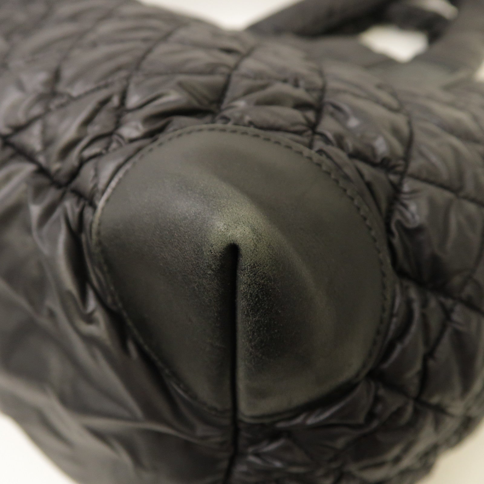 CHANEL 尼龍Coco Cocoon銀扣手挽袋黑色