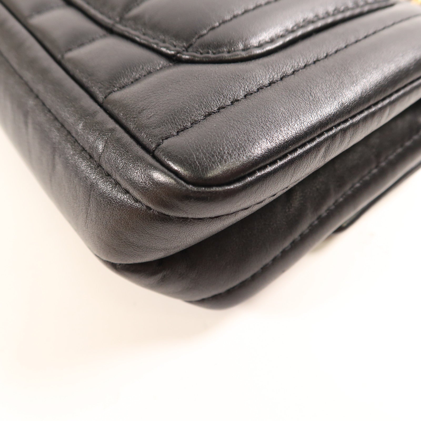 CHANEL 牛皮皮革2.55 Mini金扣鏈帶肩背袋