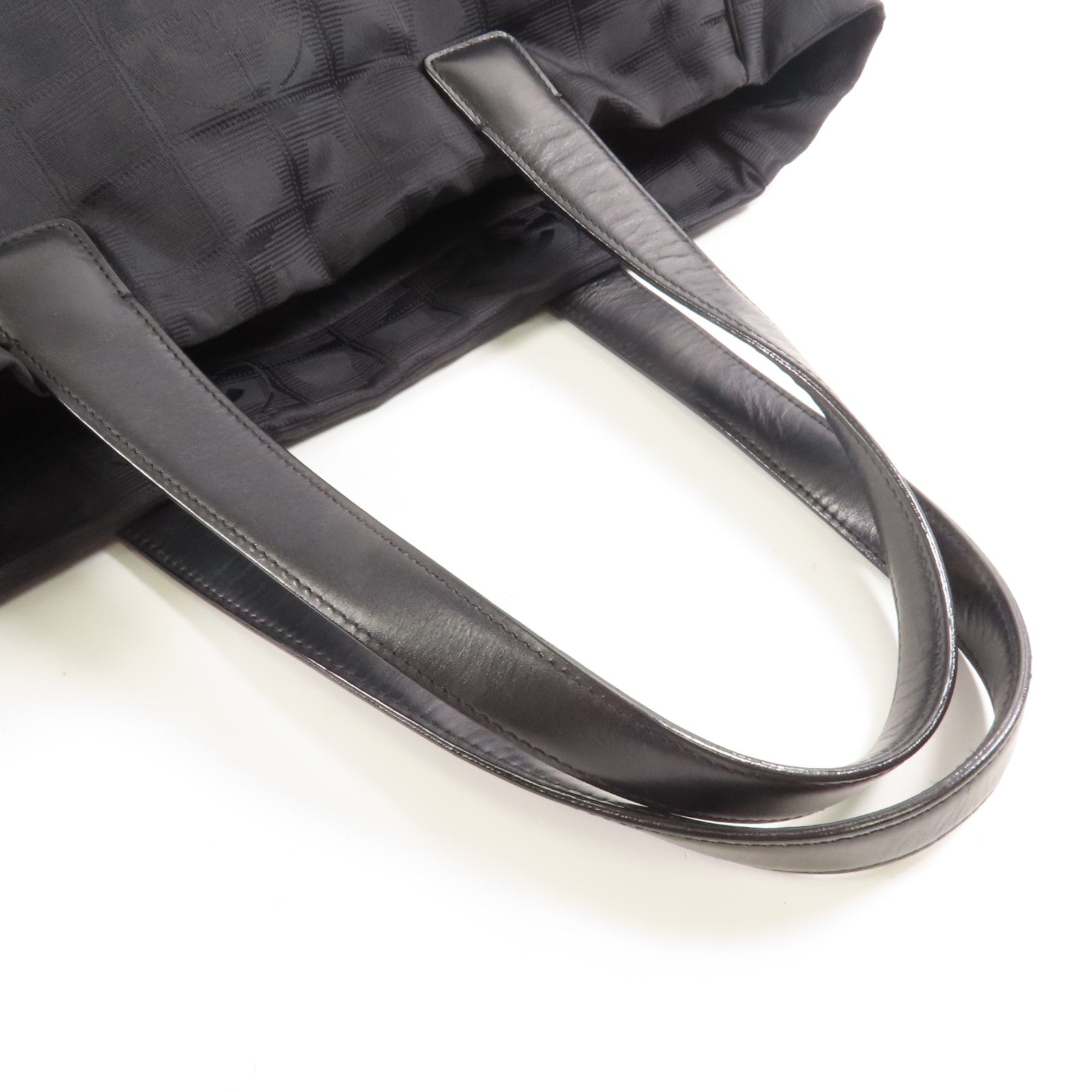 CHANEL 尼龍New Travel Line Tote金扣肩背袋/手挽袋