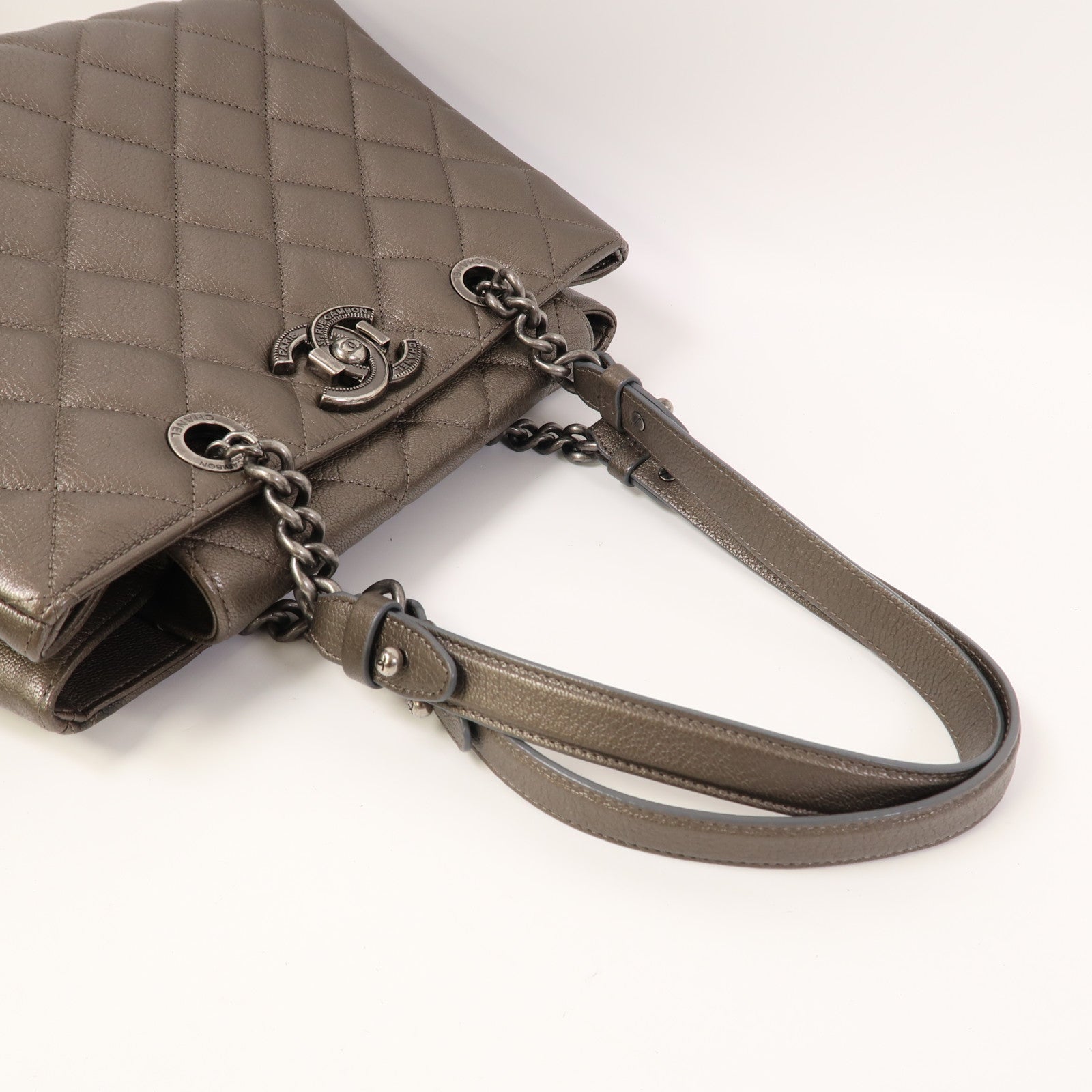 CHANEL 菱格牛皮皮革Chain Shoulder銀扣鏈帶肩背袋灰色
