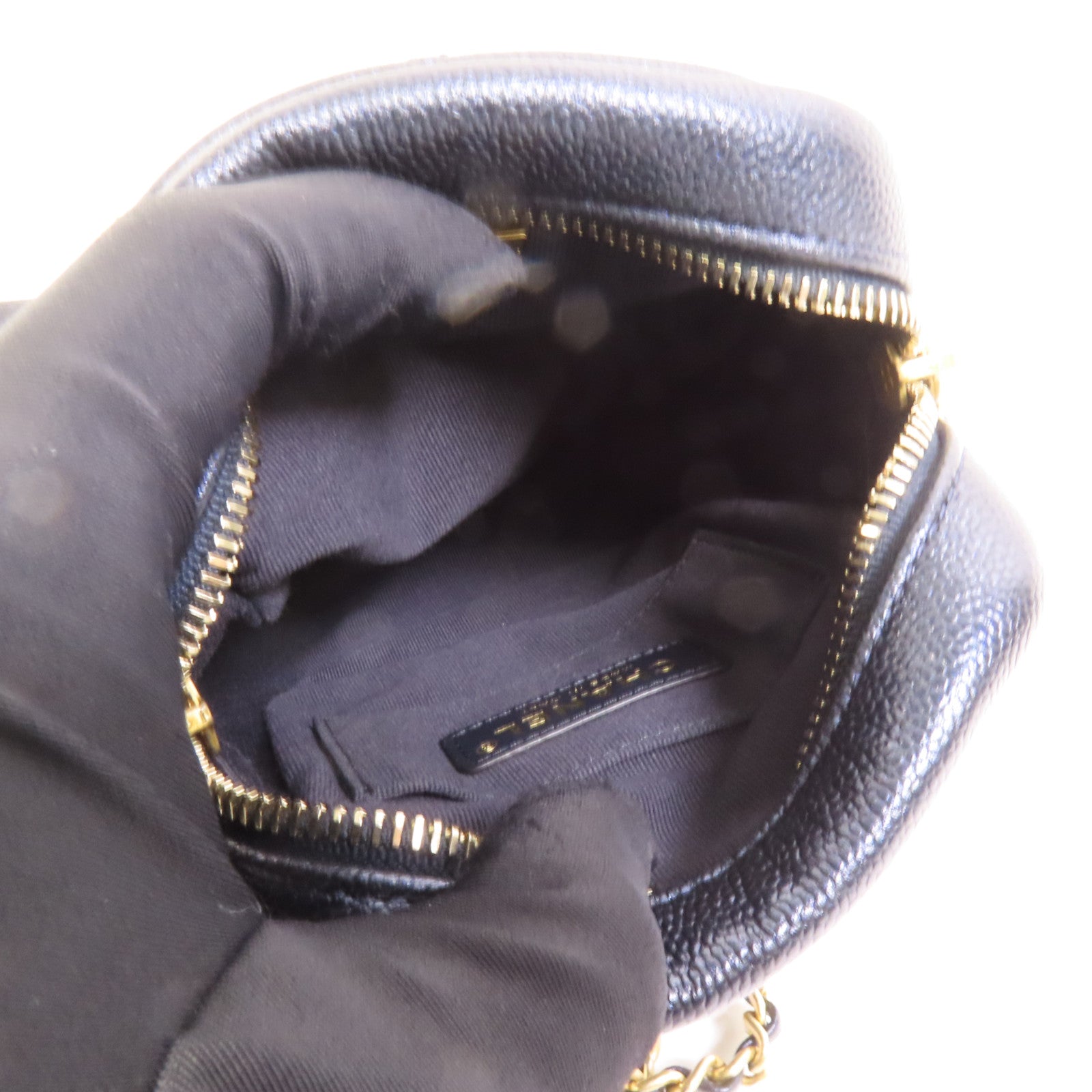 CHANEL 牛皮皮革Camera Bag金扣鏈帶肩背袋