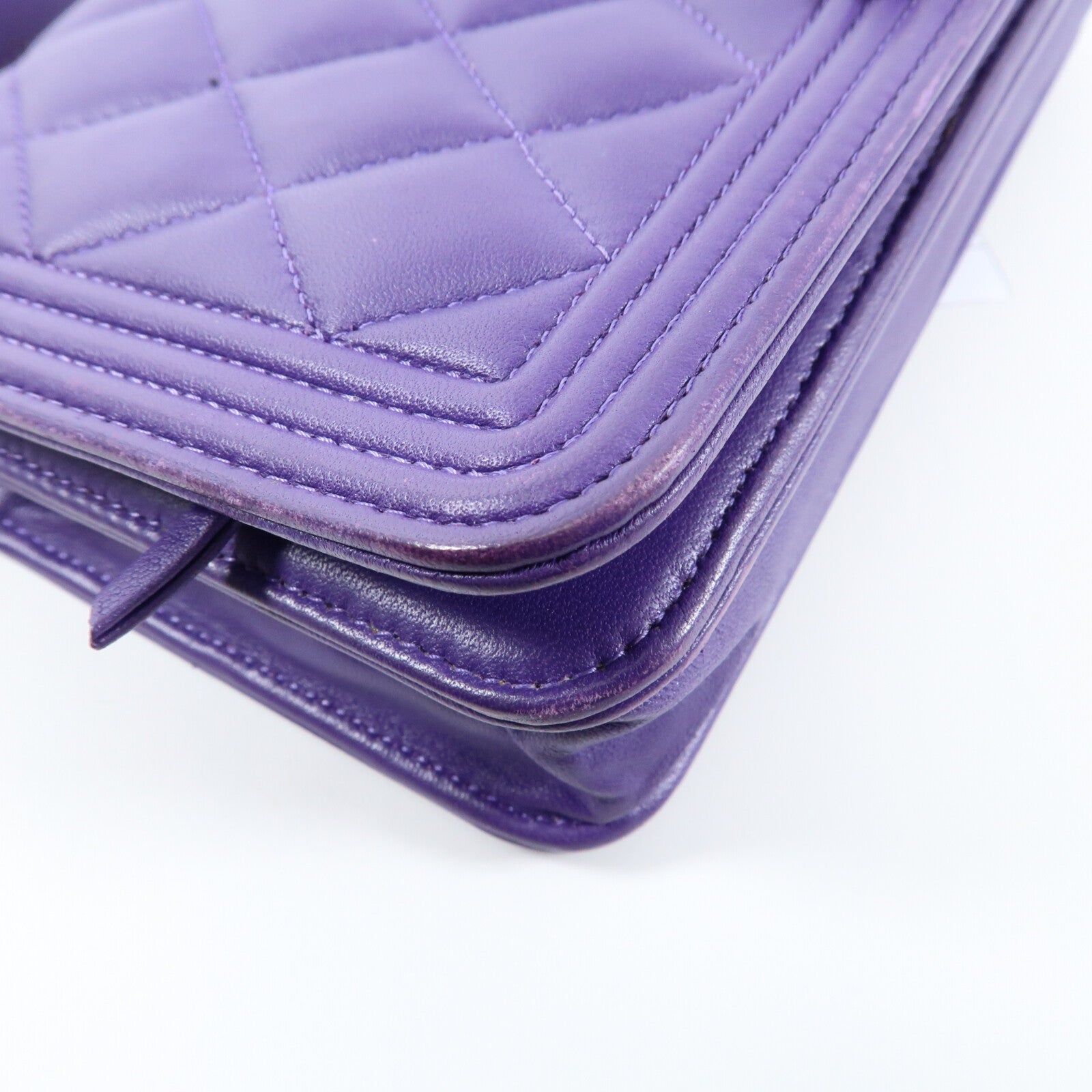 CHANEL 羊皮皮革Boy WOC Wallet On Chain金扣鏈帶肩背袋