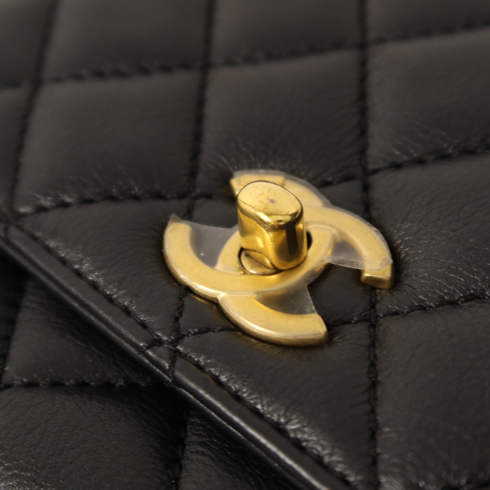 CHANEL 牛皮皮革Coco Handle Mini金扣鏈帶手挽肩背兩用袋