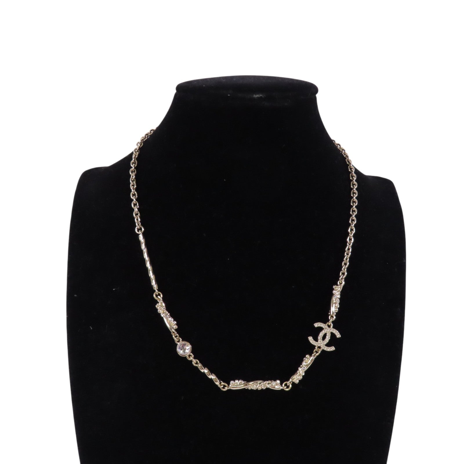 CHANEL CC GHW Necklace B23B Metal Rhinestone