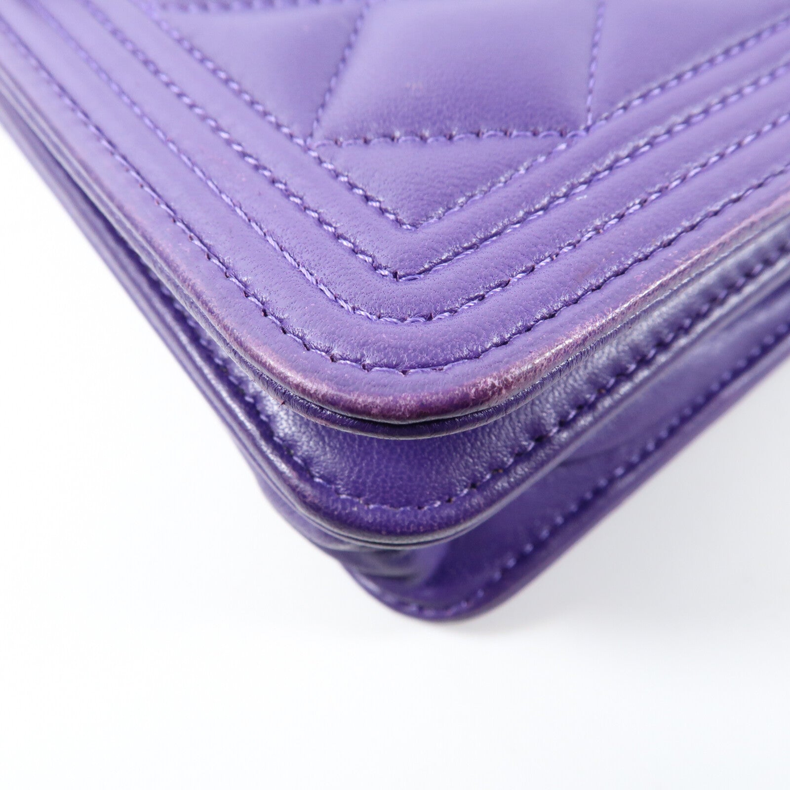 CHANEL 羊皮皮革Boy WOC Wallet On Chain金扣鏈帶肩背袋
