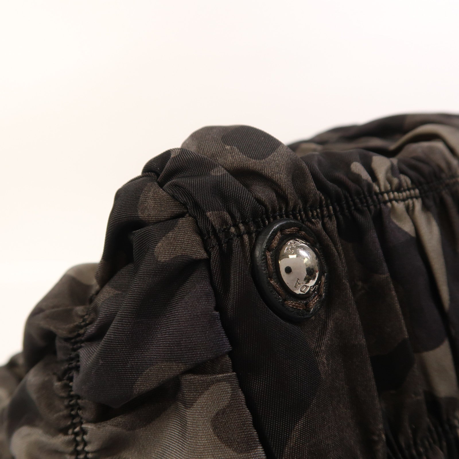 PRADA 尼龍2 Way Shoulder銀扣手挽肩背兩用袋