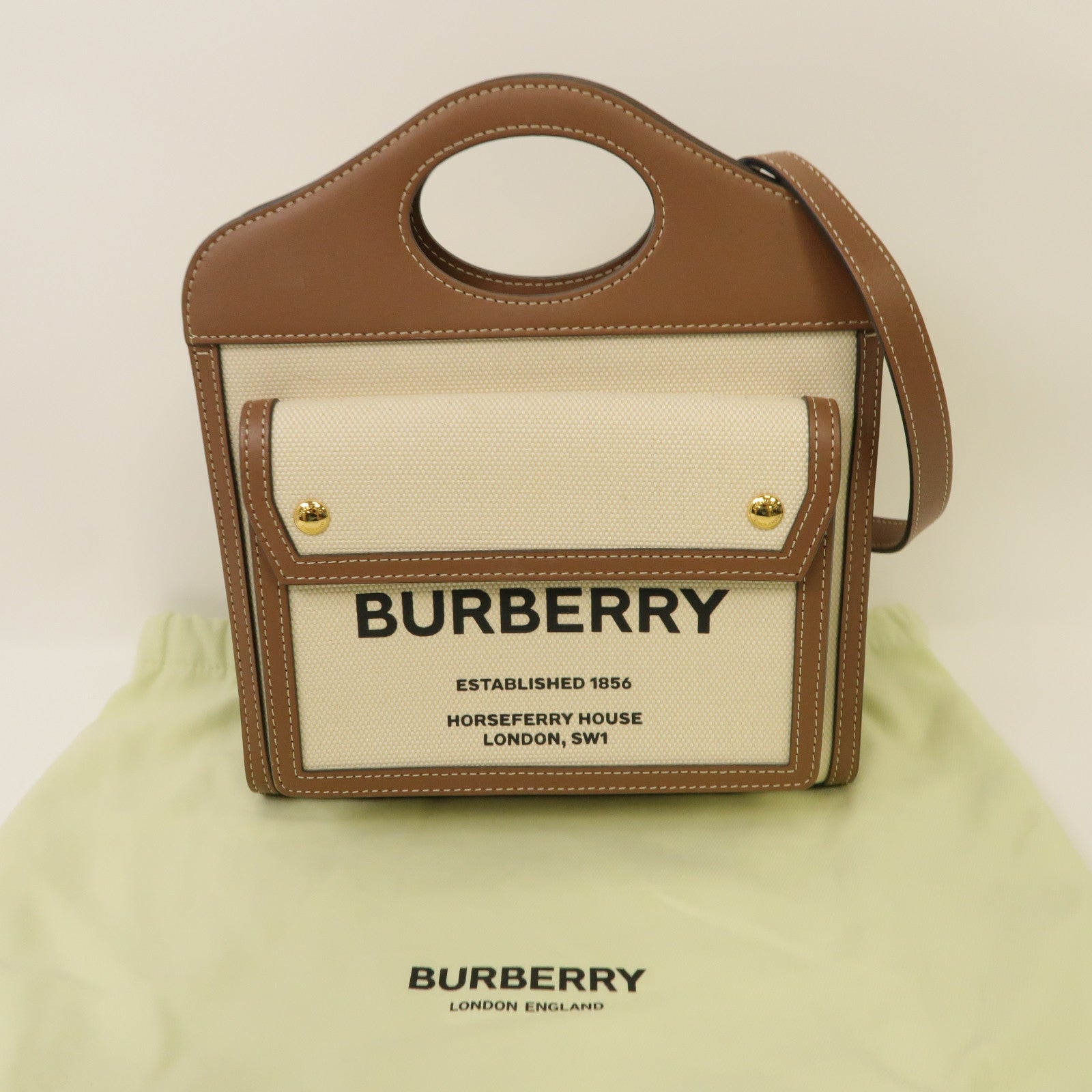BURBERRY 帆布Pocket Bag金扣手挽肩背兩用袋啡色2