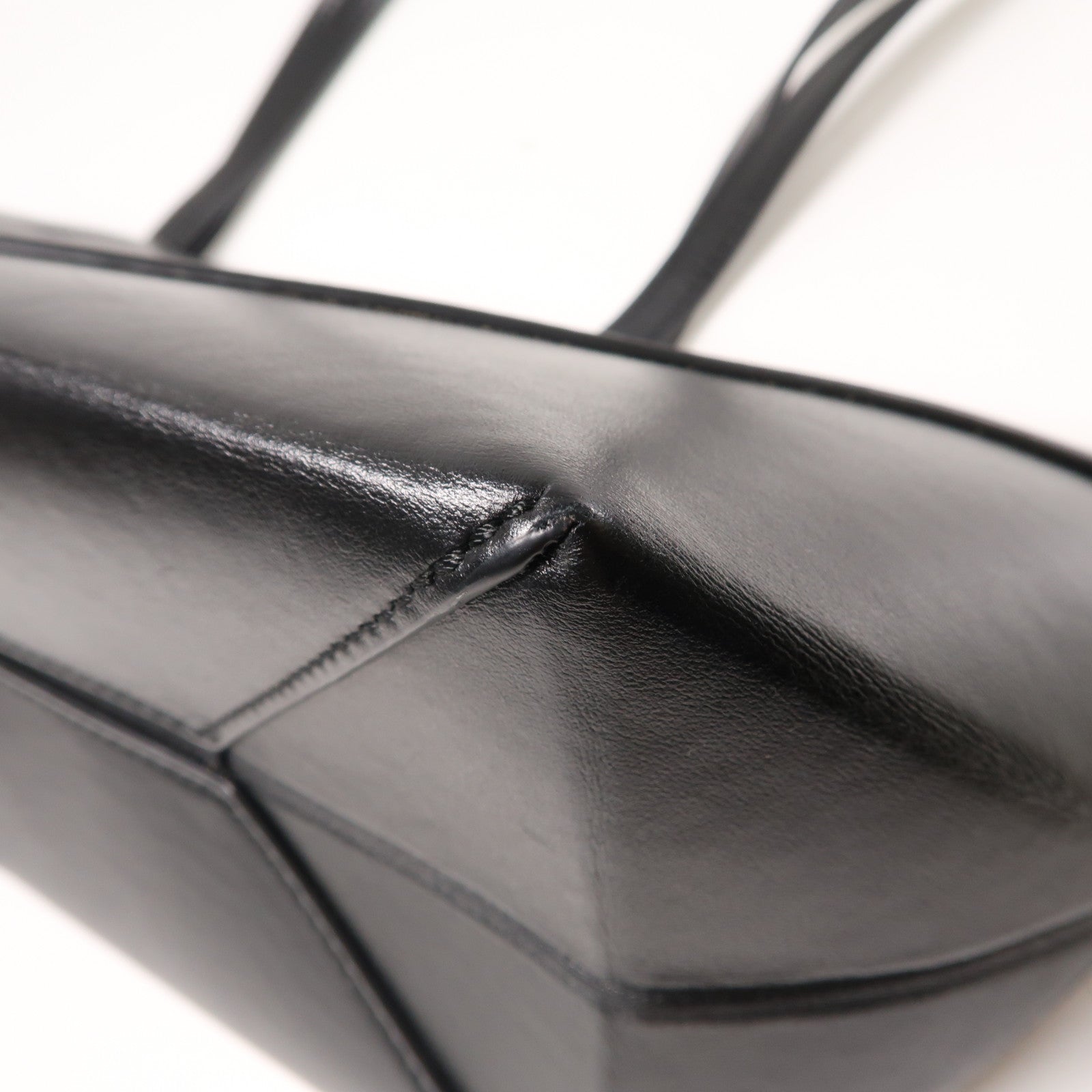 LOEWE 牛皮皮革Cropped Puzzle Fold Bag金扣肩背袋黑色