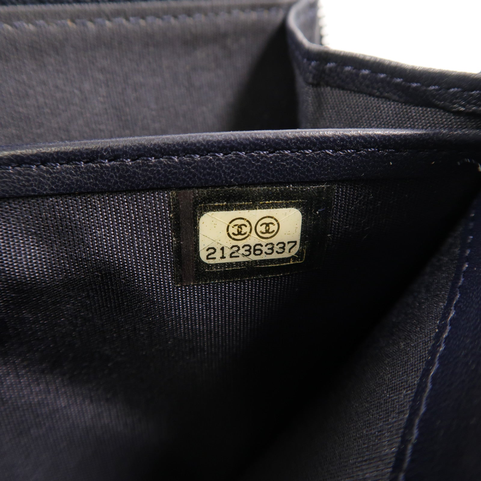 CHANEL 羊皮皮革Boy Long Wallet長錢包