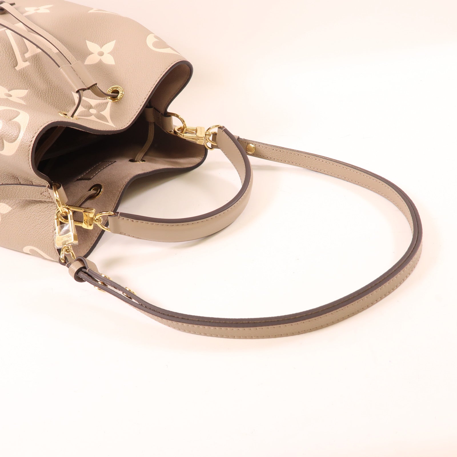 LOUIS VUITTON Monogram Empreinte Neo Noe MM金扣手挽肩背兩用袋
