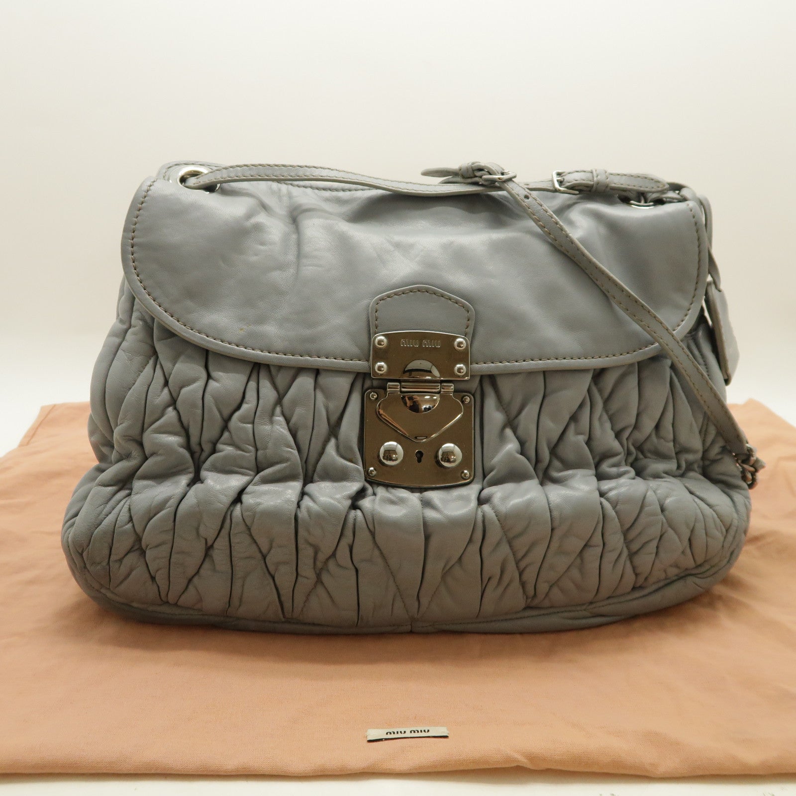 Miu Miu 羊皮皮革Shoulder Bag銀扣肩背袋銀色