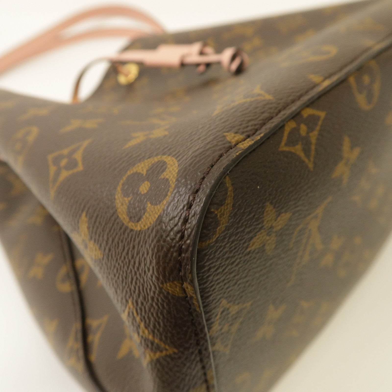 LOUIS VUITTON Monogram Neo Noe MM金扣肩背袋啡色/粉紅色