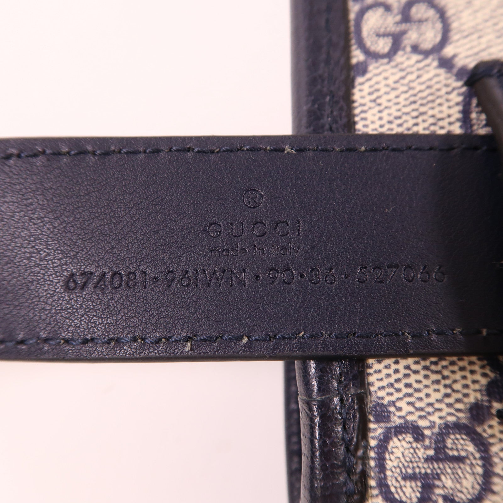 GUCCI 塗層帆布Ophidia GG Supreme銀扣腰包