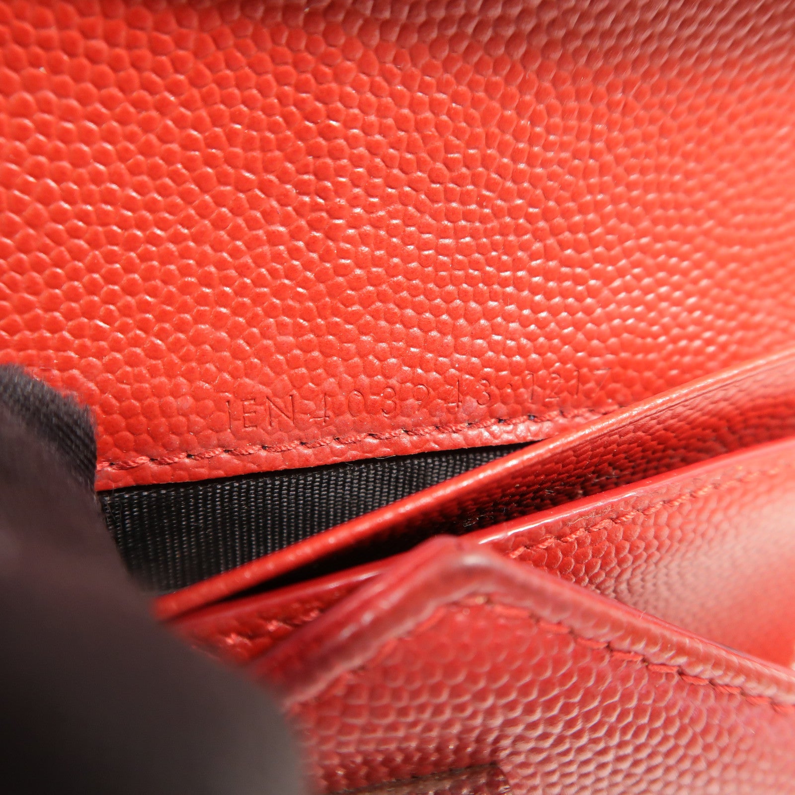 SAINT LAURENT 羊皮皮革Cassandre Compact Tri Fold錢包