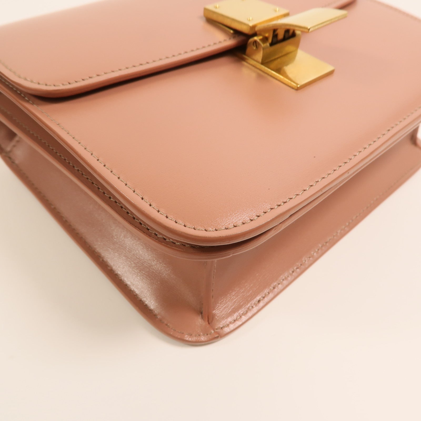 CELINE 牛皮皮革Mini Classic Box金扣肩背袋
