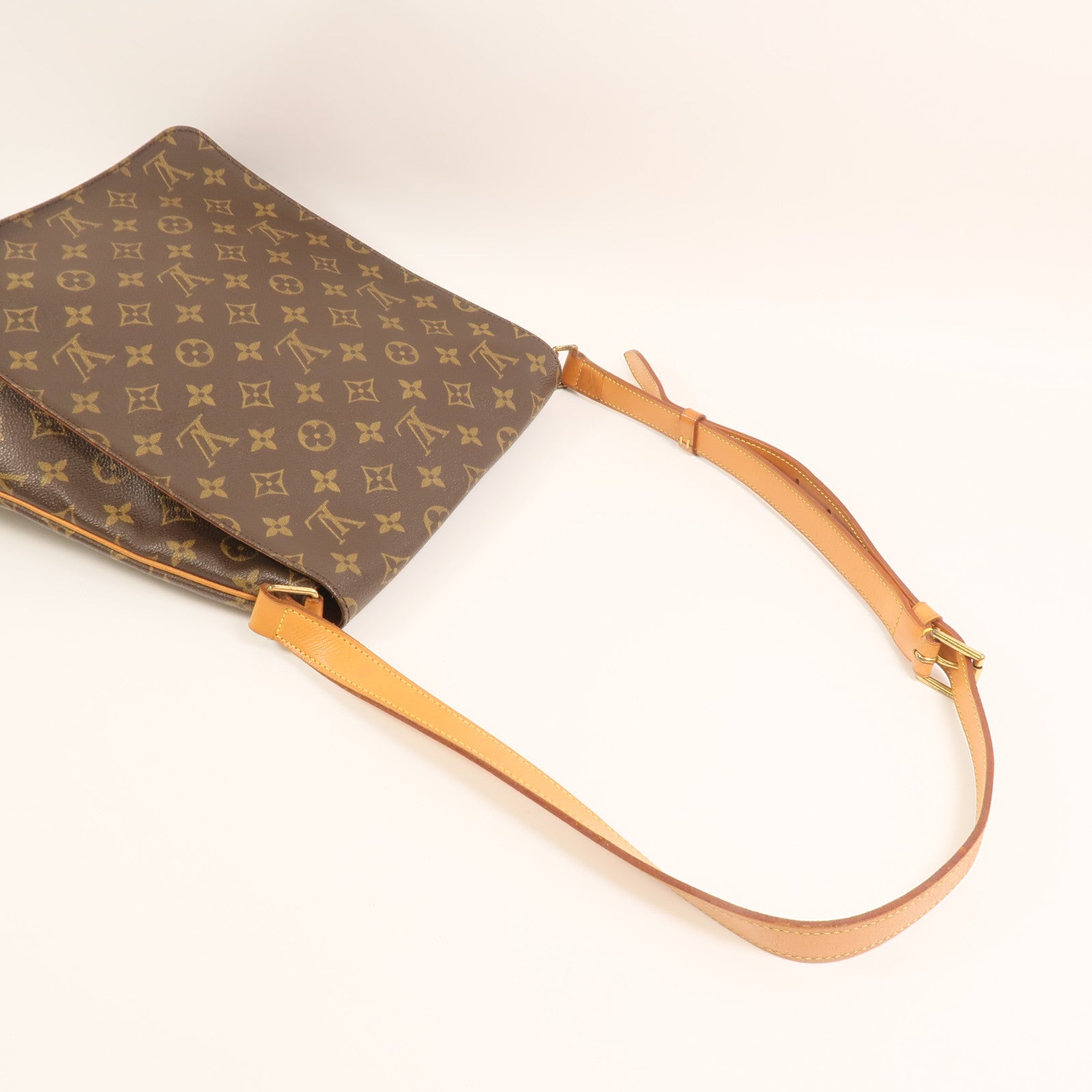 LOUIS VUITTON Monogram Musette Salsa金扣肩背袋