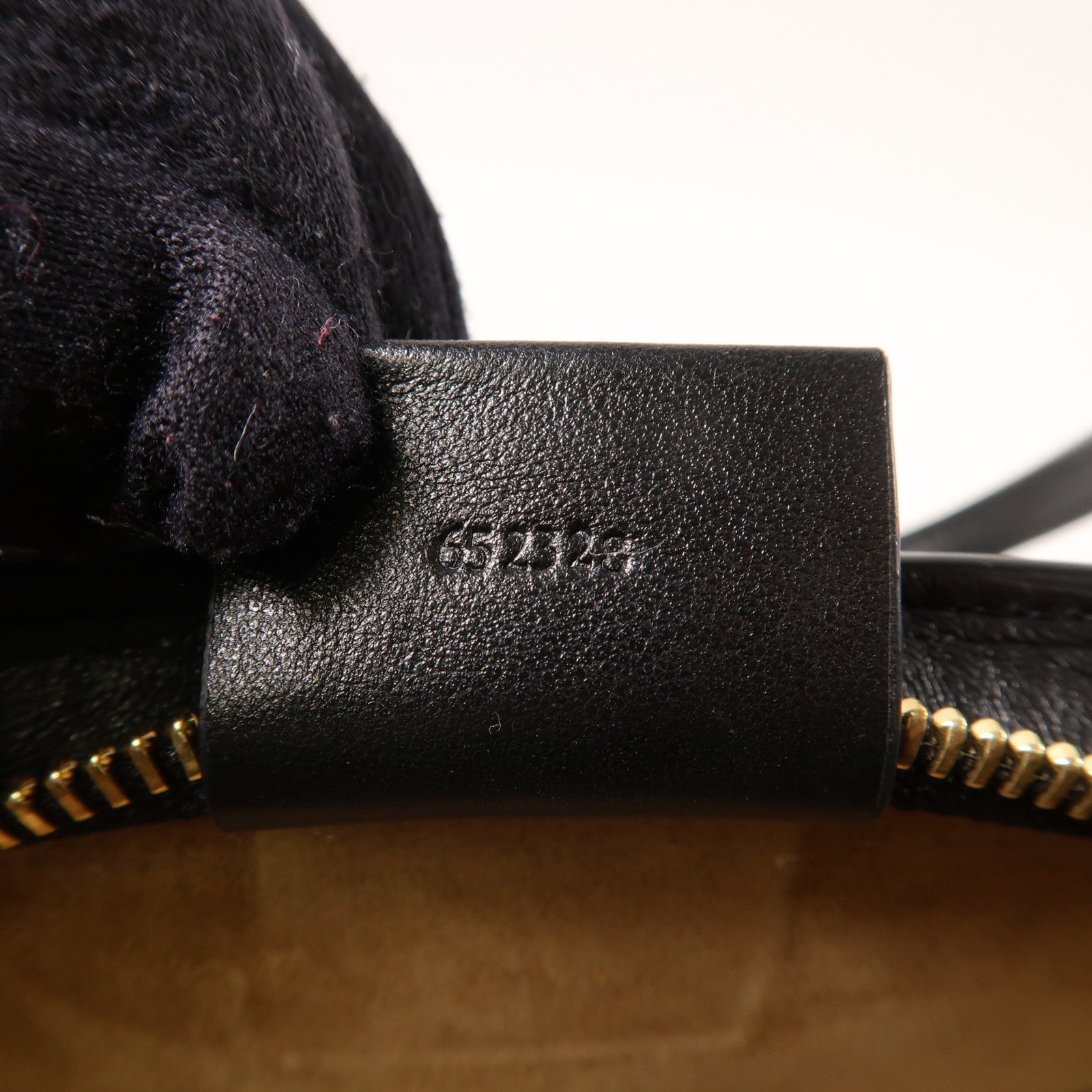 LOEWE 牛皮皮革Cropped Puzzle Fold Bag金扣肩背袋黑色