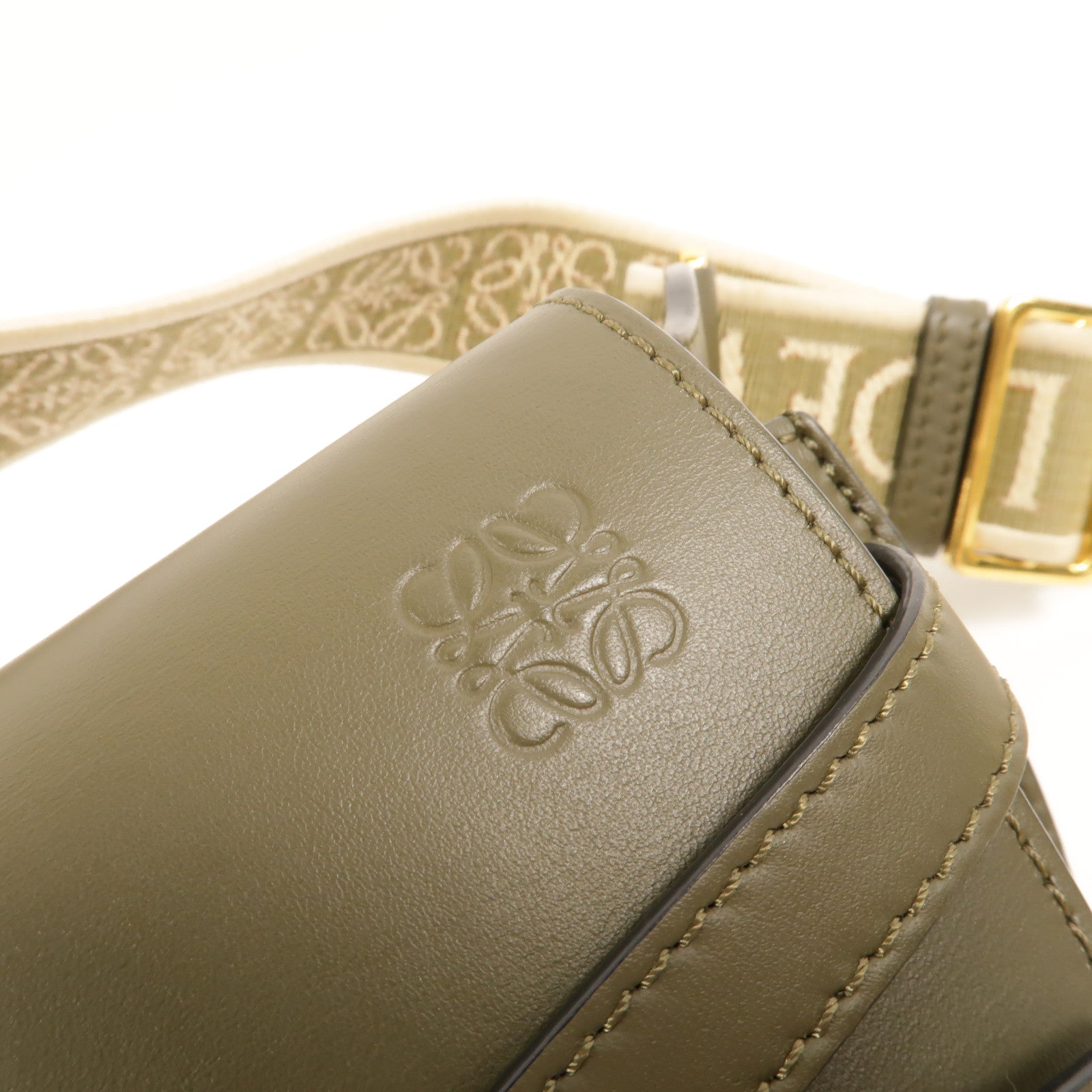 LOEWE 牛皮皮革Mini Gate肩背袋