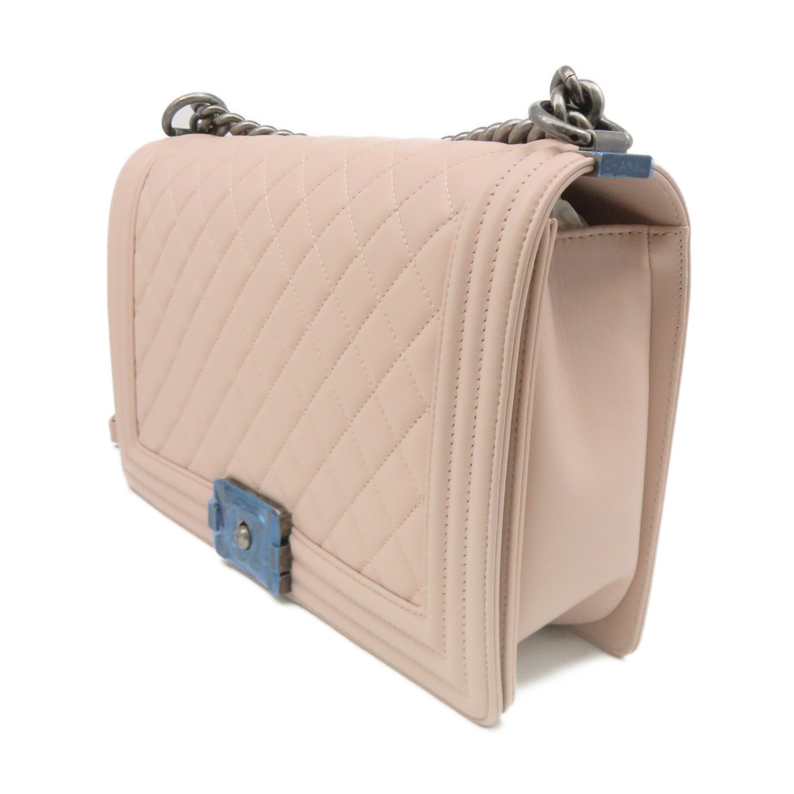 CHANEL rhombic cowhide leather Boy Chanel Shoulder Bag silver buckle chain shoulder bag nude