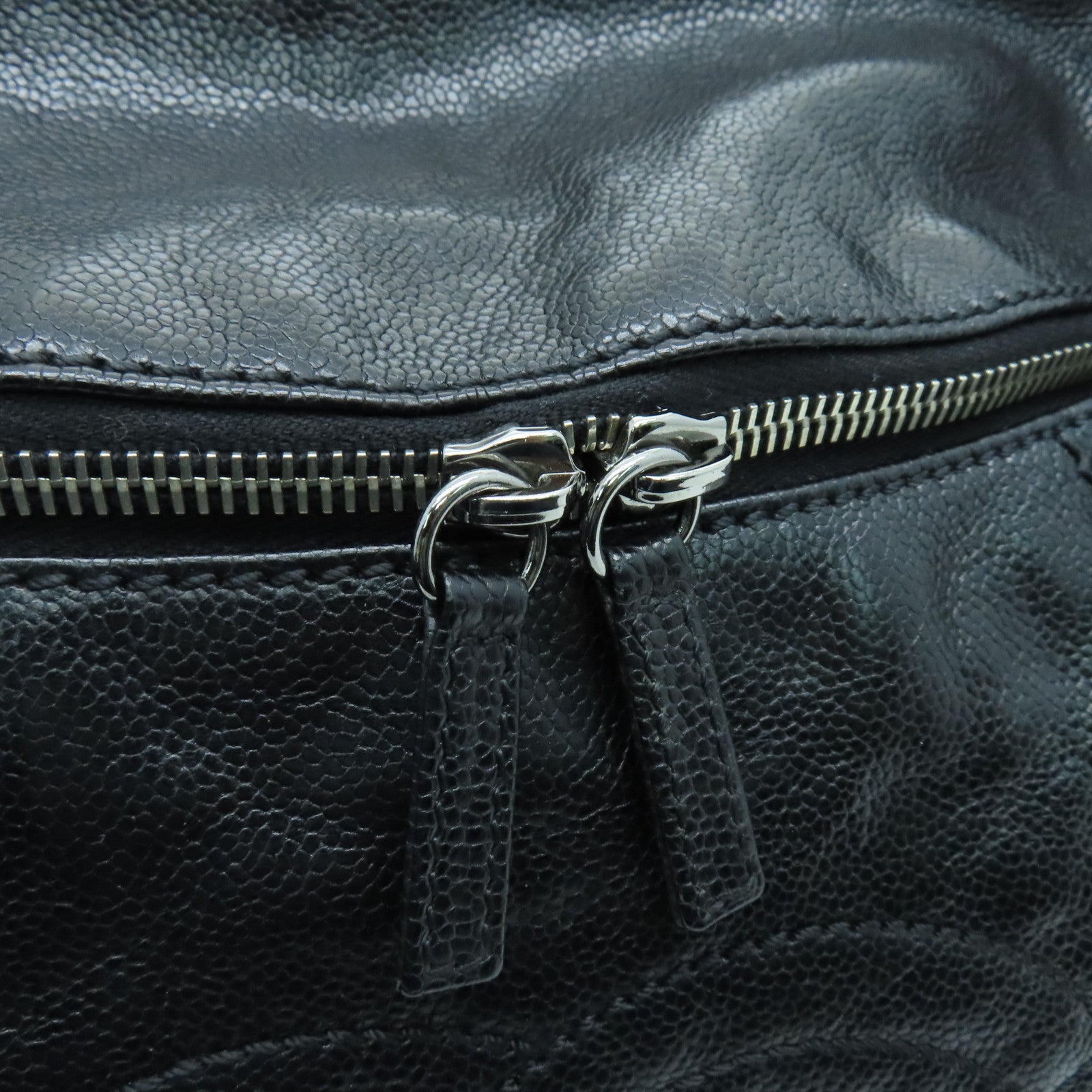 CHANEL 皮革Chain Shoulder銀扣鏈帶肩背袋黑色