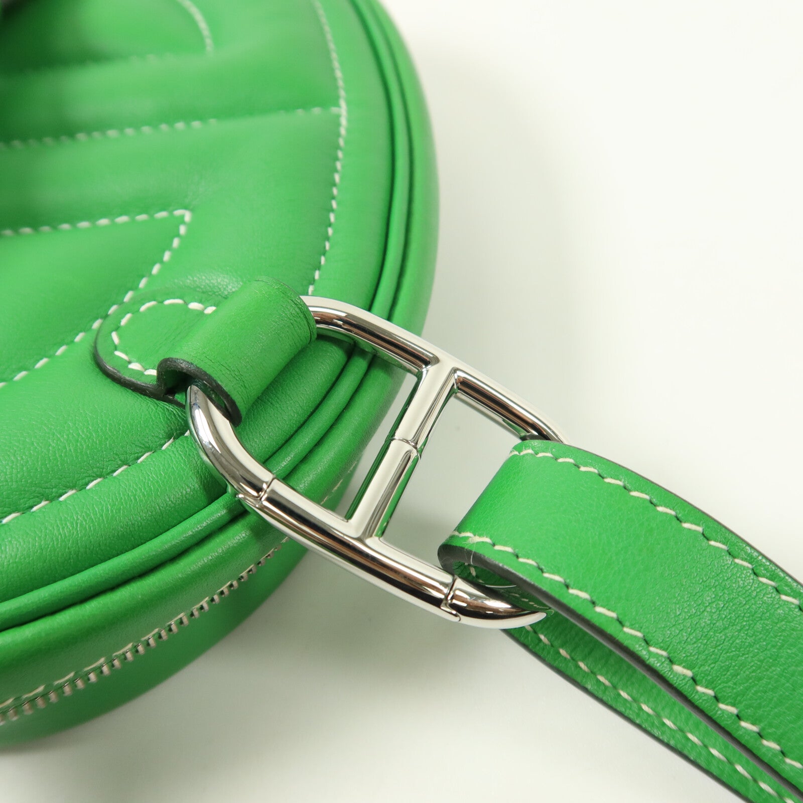HERMES Swift皮革In The Loop Belt Bag腰包Bamboo/Blue Brume