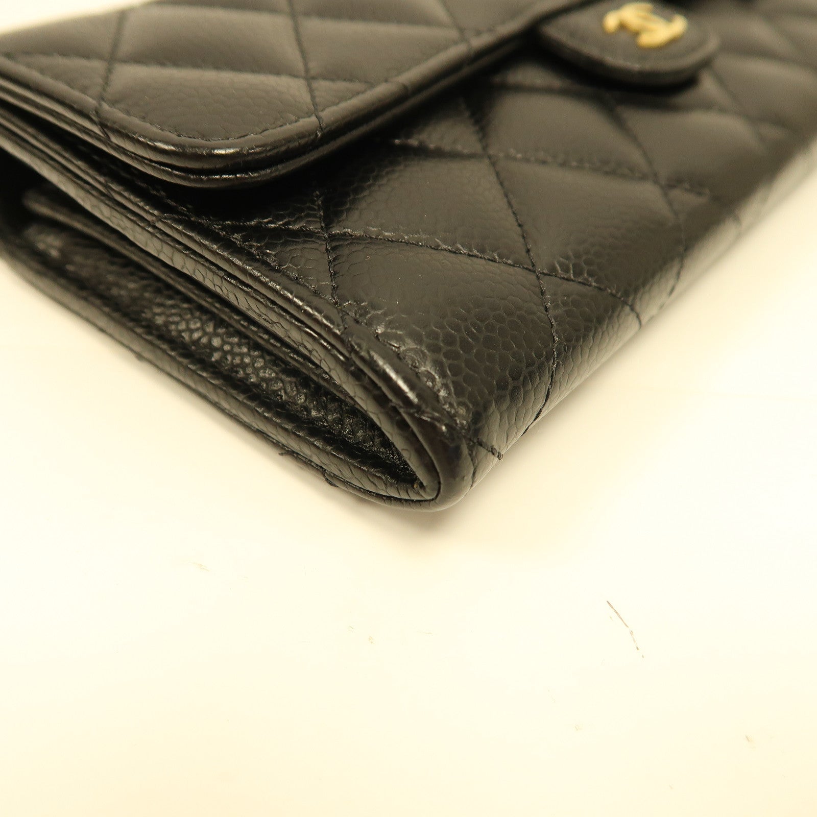 CHANEL 菱格Caviar皮革Classic Long Wallet金扣長錢包黑色