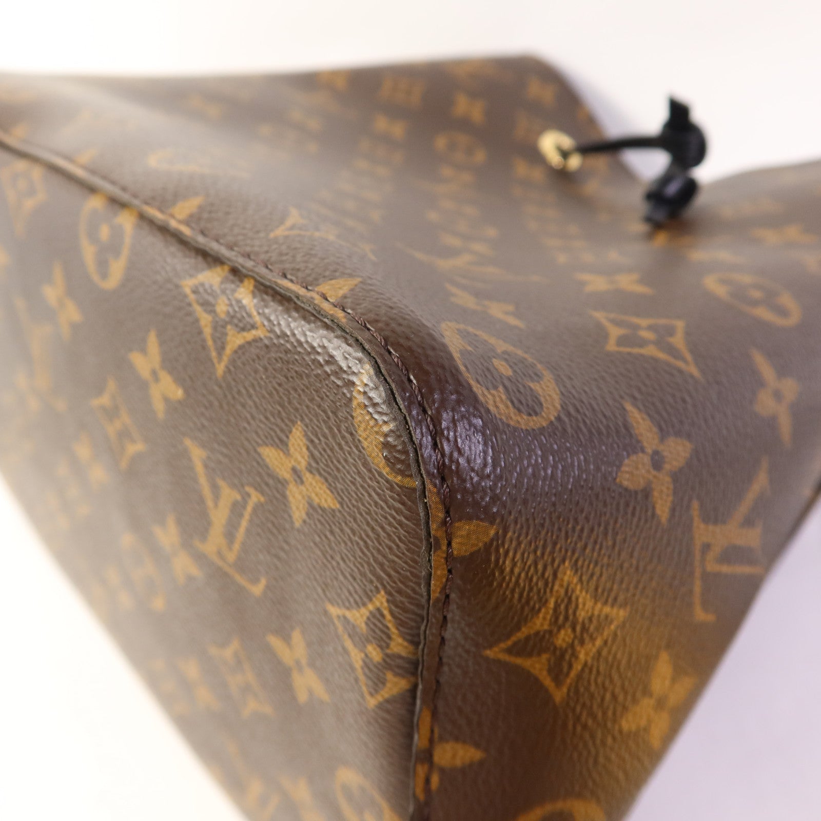 LOUIS VUITTON Monogram Neo Noe MM金扣肩背袋
