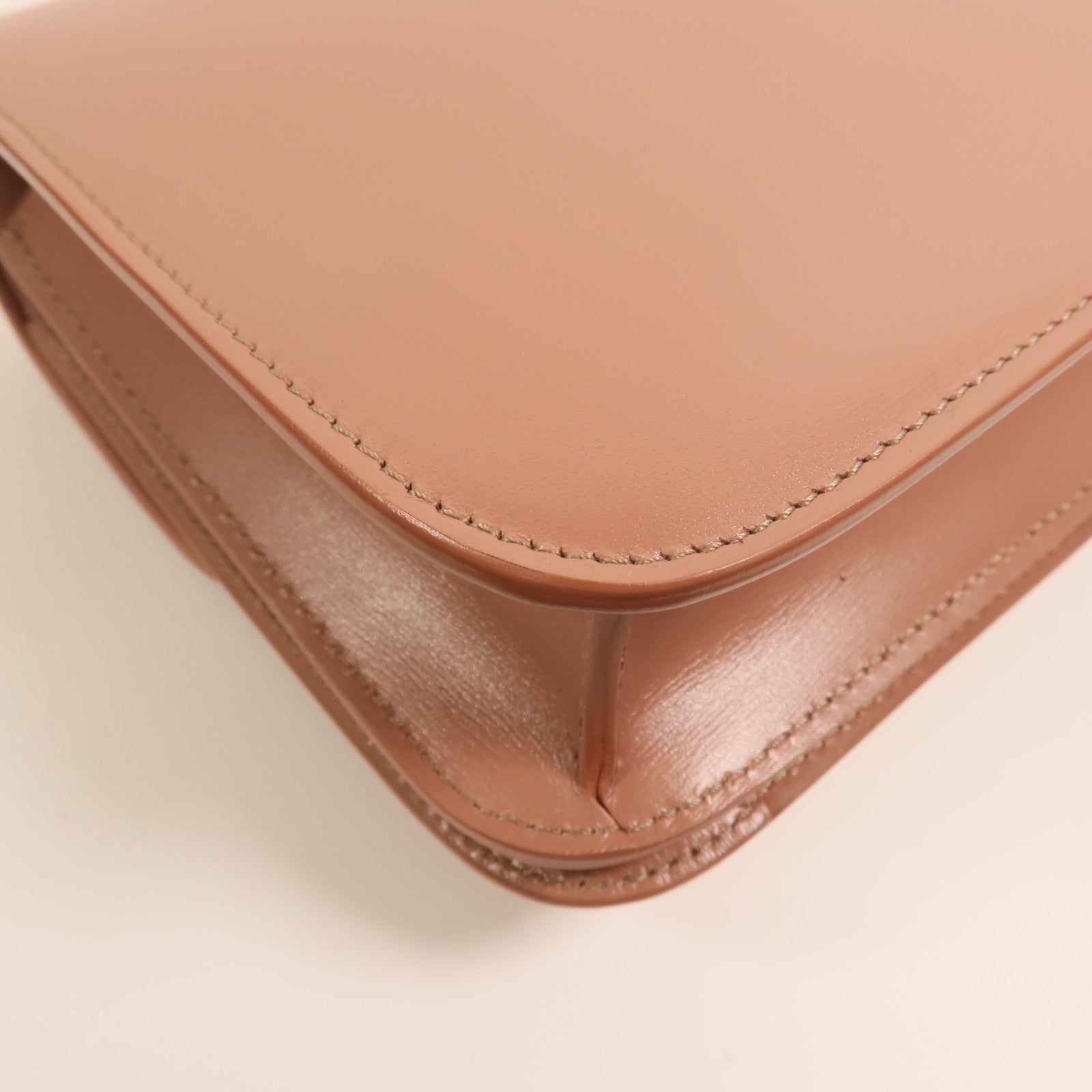 CELINE 牛皮皮革Mini Classic Box金扣肩背袋