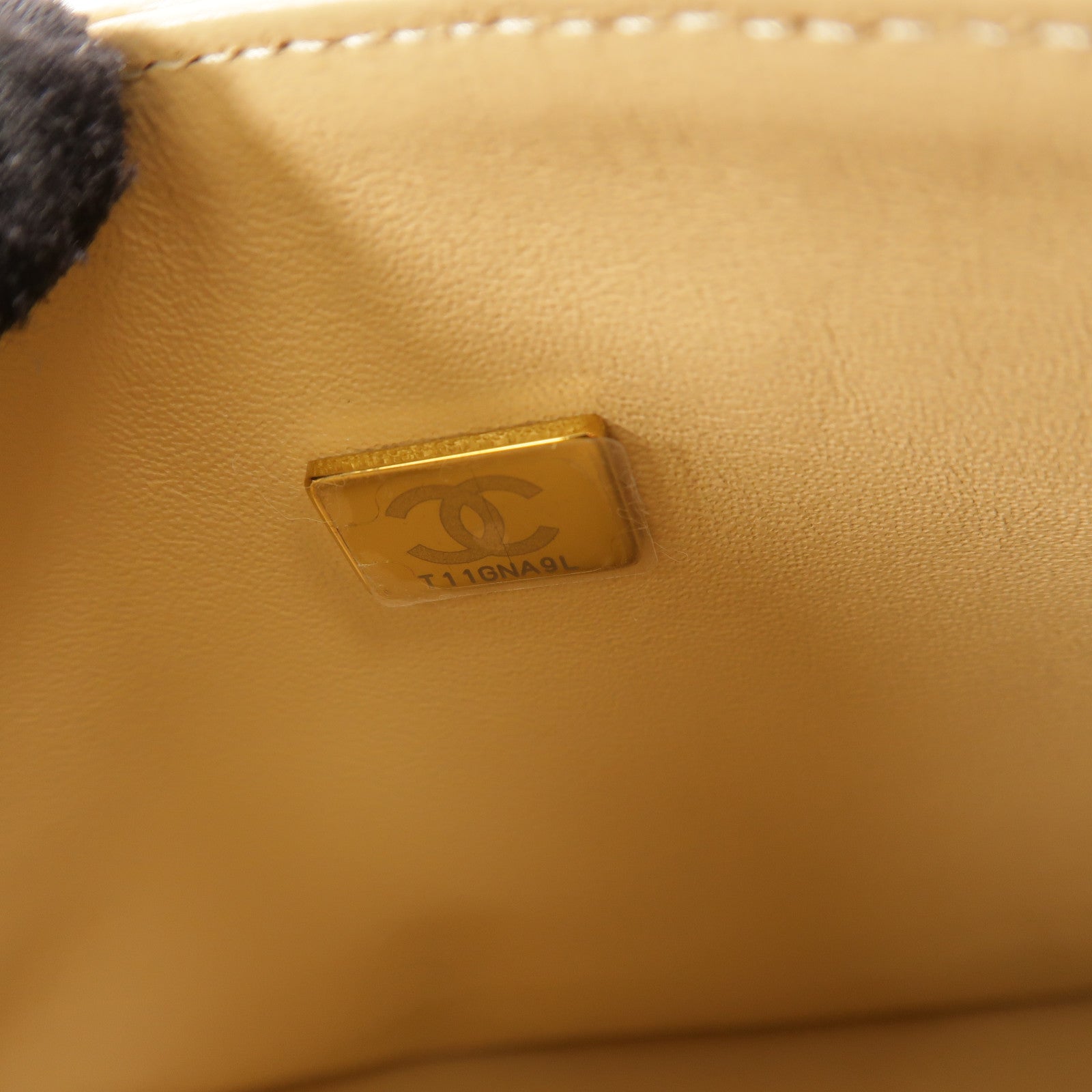 CHANEL 牛皮皮革Classic 23鏈帶肩背袋