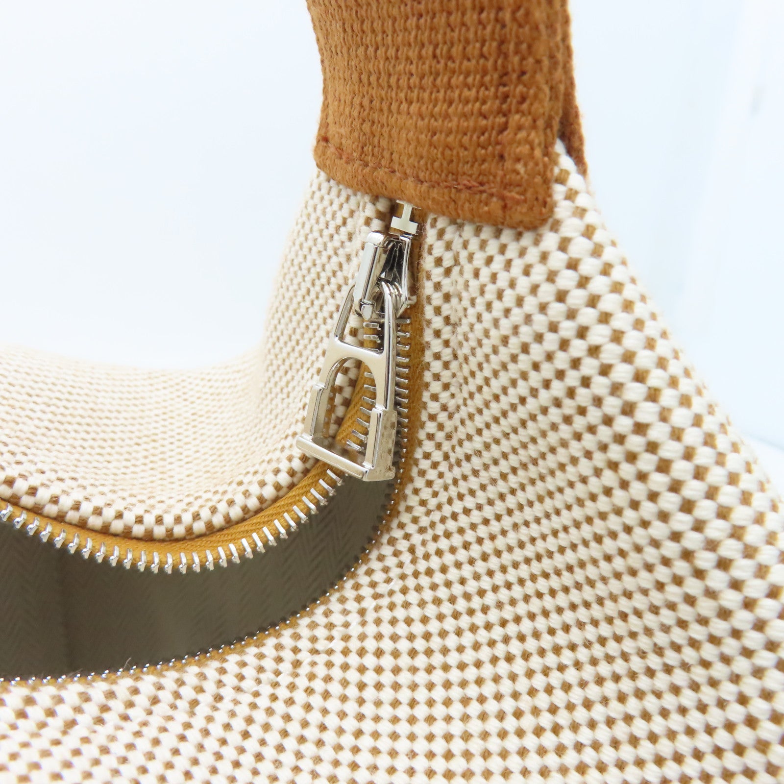 HERMES 【激減優惠】帆布Bride a Brac Cabriole Case銀扣手挽袋米色/橙色
