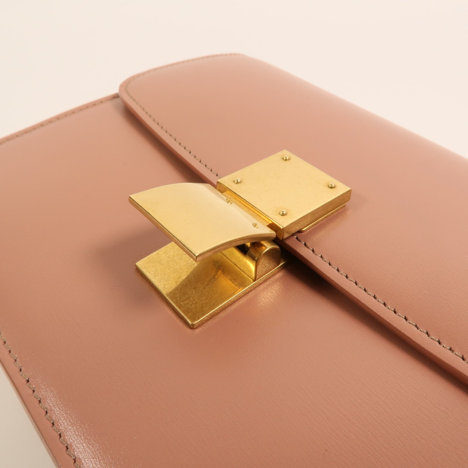 CELINE 牛皮皮革Mini Classic Box金扣肩背袋