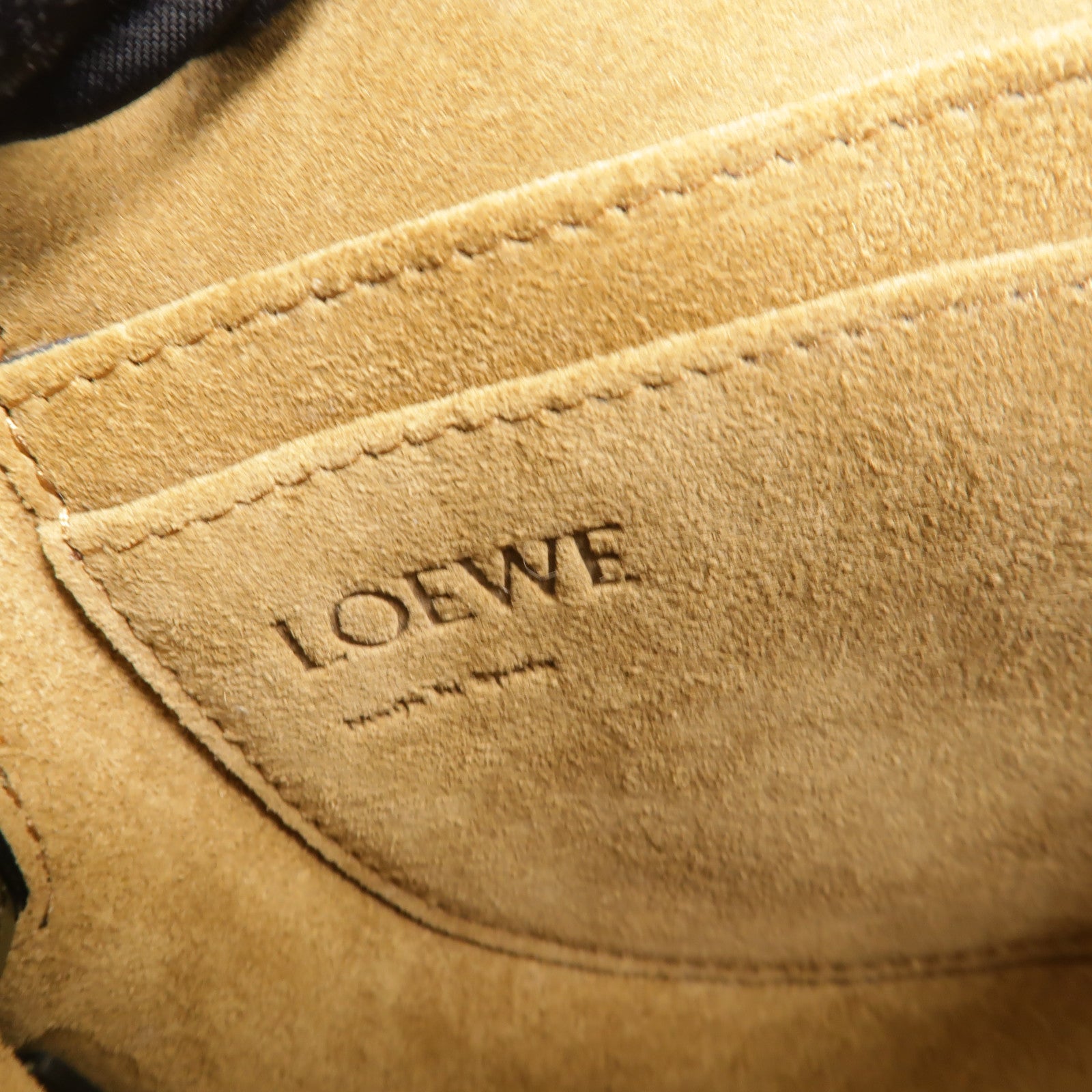 LOEWE 牛皮皮革Mini Gate肩背袋