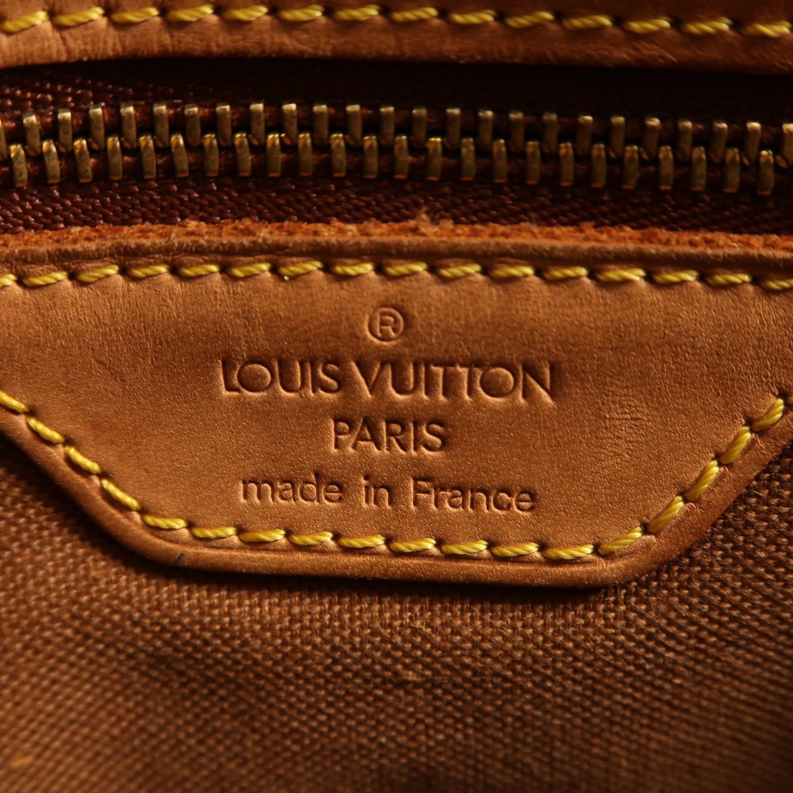 LOUIS VUITTON Monogram Mini Looping金扣肩背袋