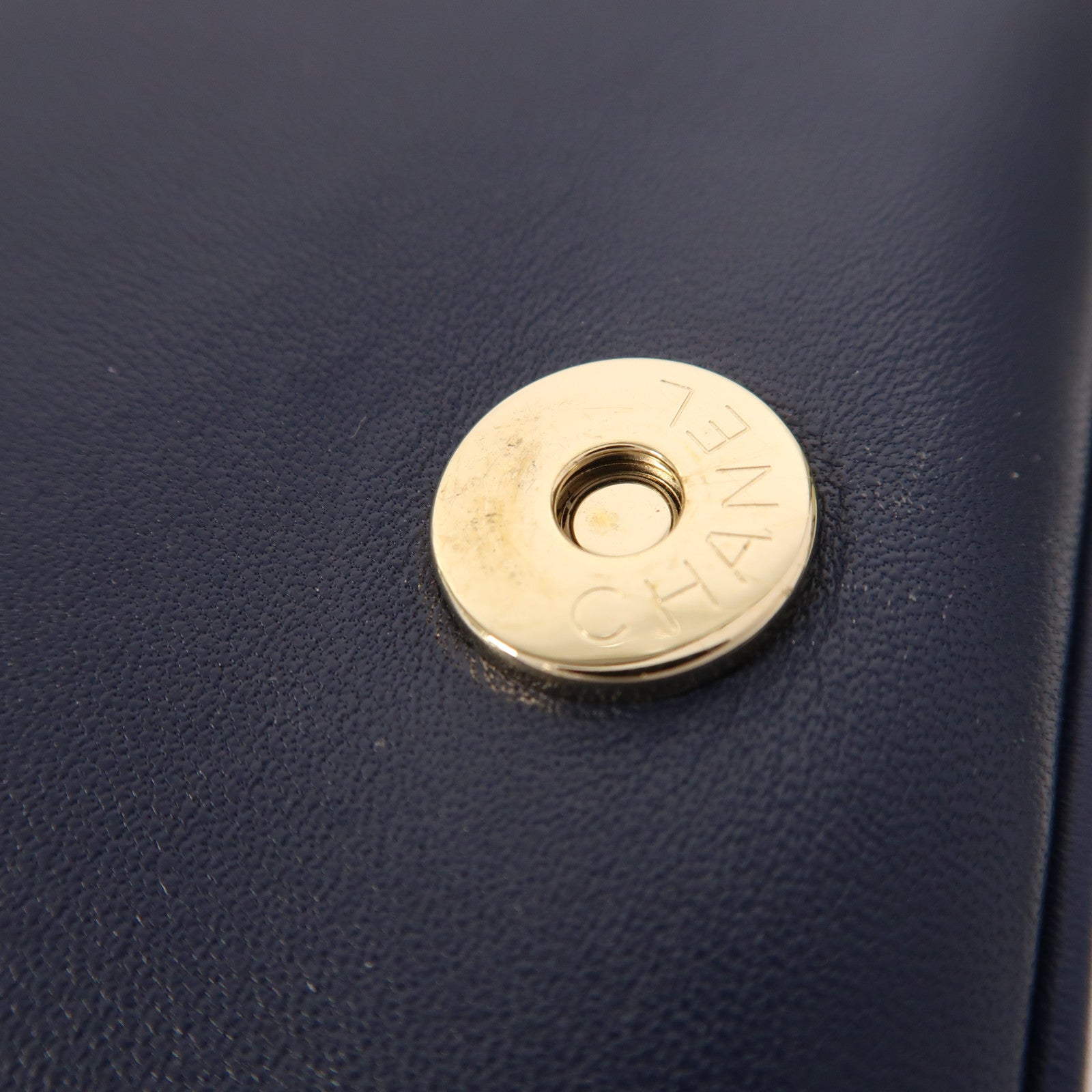 CHANEL 羊皮皮革CC Mania Flap Bag金扣鏈帶肩背袋