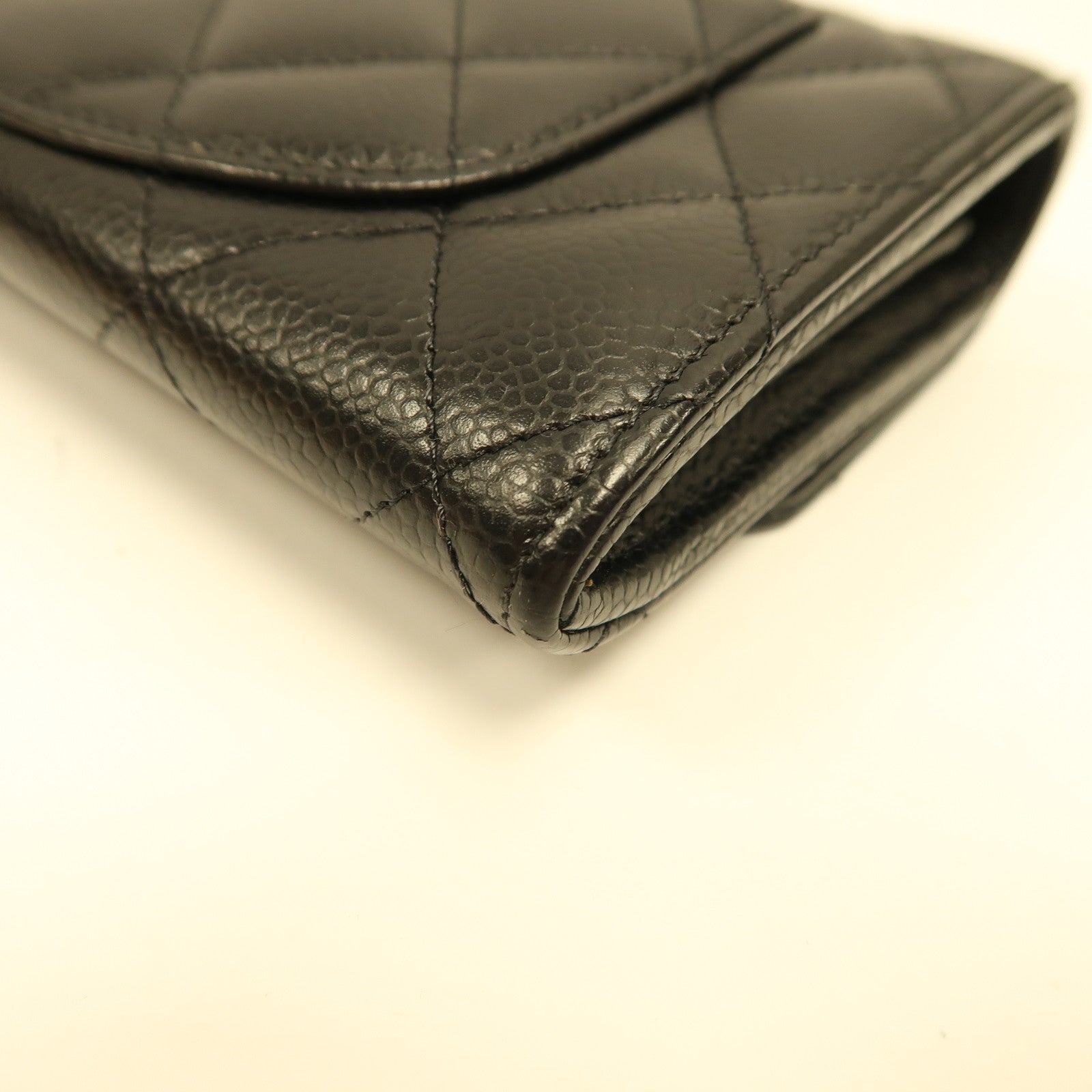 CHANEL 菱格Caviar皮革Classic Long Wallet金扣長錢包黑色