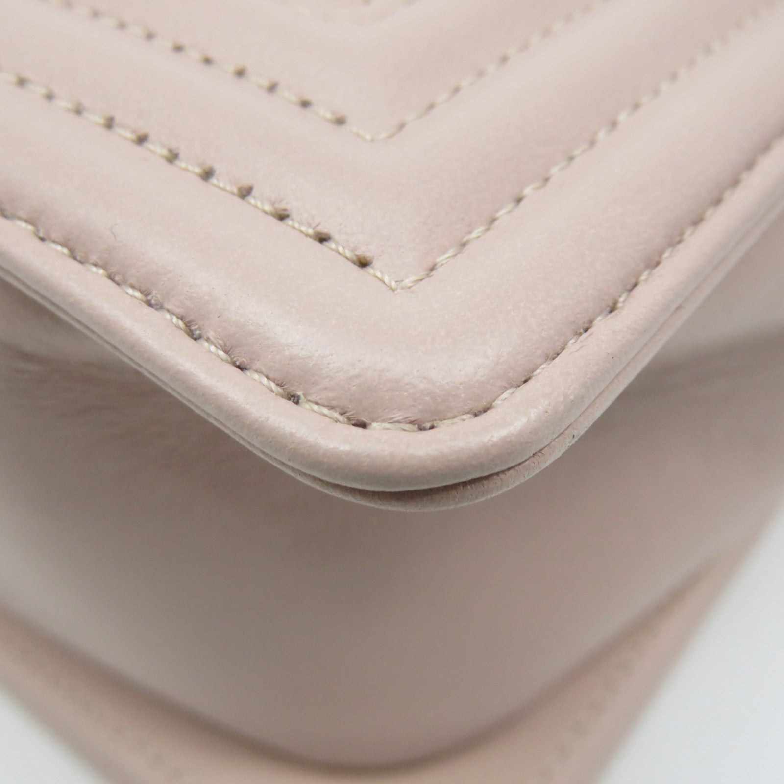 CHANEL rhombic cowhide leather Boy Chanel Shoulder Bag silver buckle chain shoulder bag nude