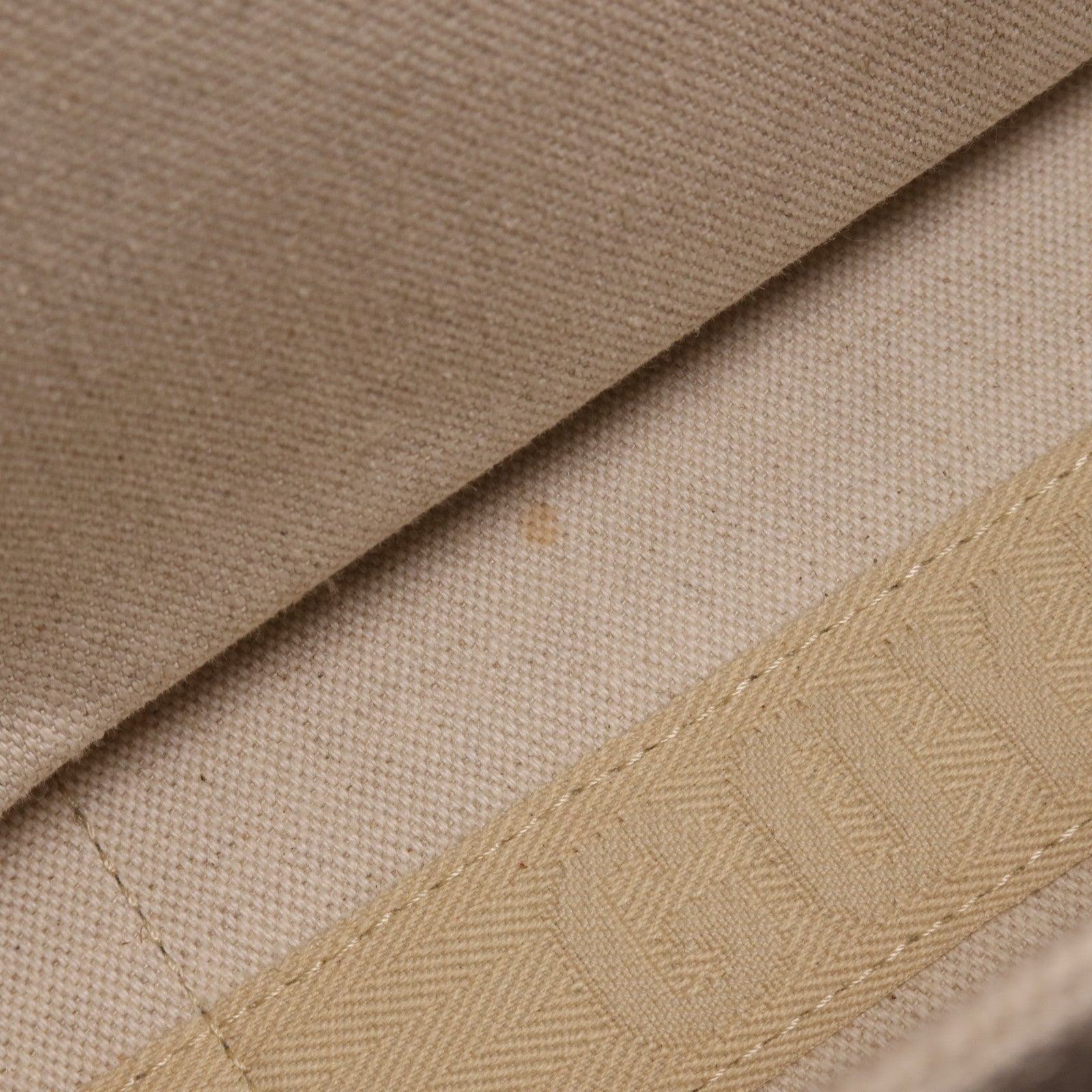 GOYARD 塗層帆布Rouette PM銀扣肩背袋