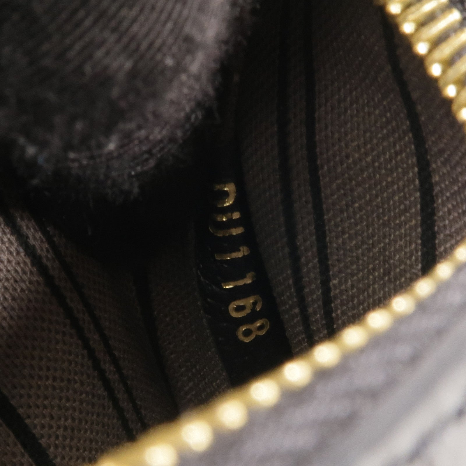 LOUIS VUITTON Monogram Empreinte Pochette Metis金扣手挽肩背兩用袋