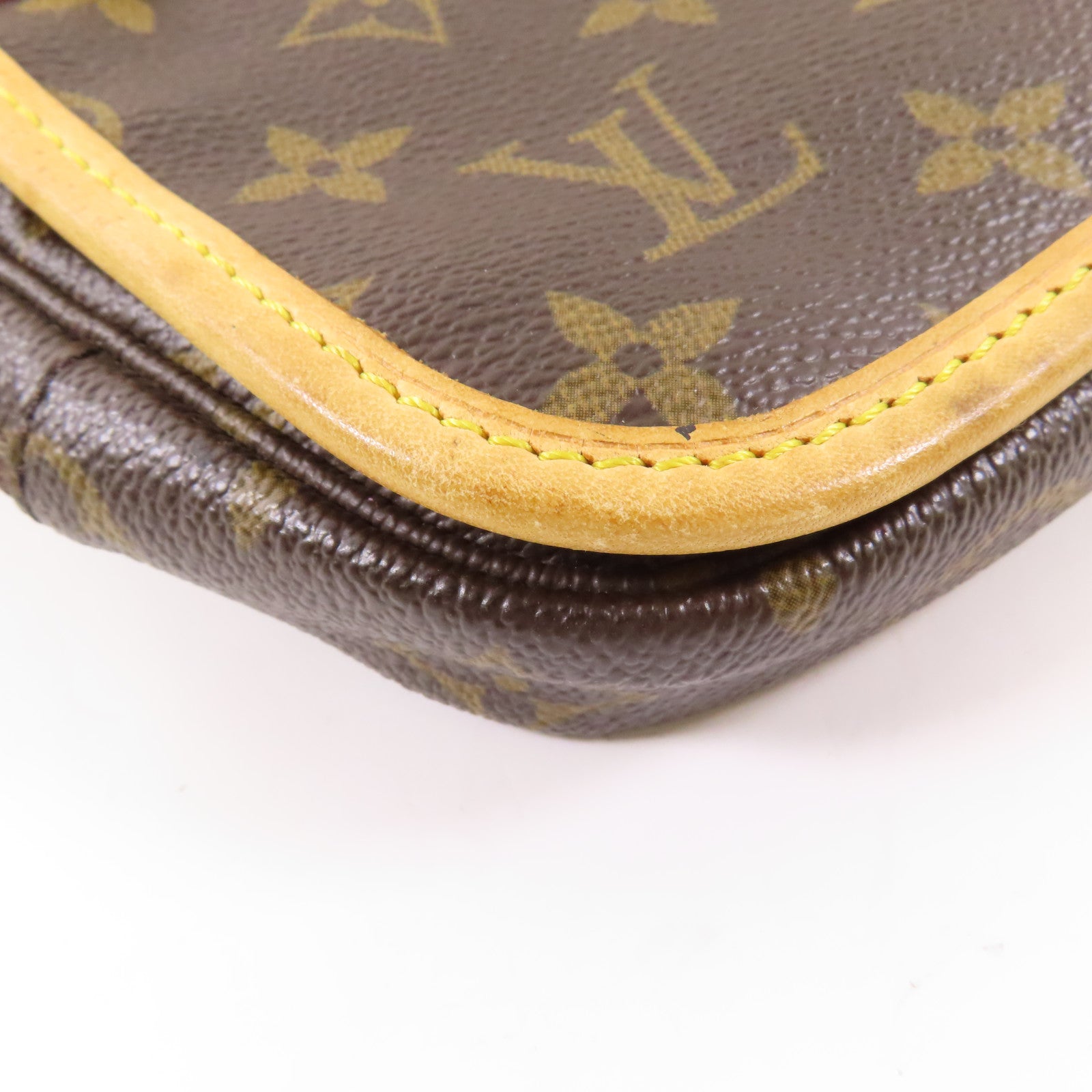 LOUIS VUITTON LV GHW Bosphore Waist Bag M40108 Monogram Brown