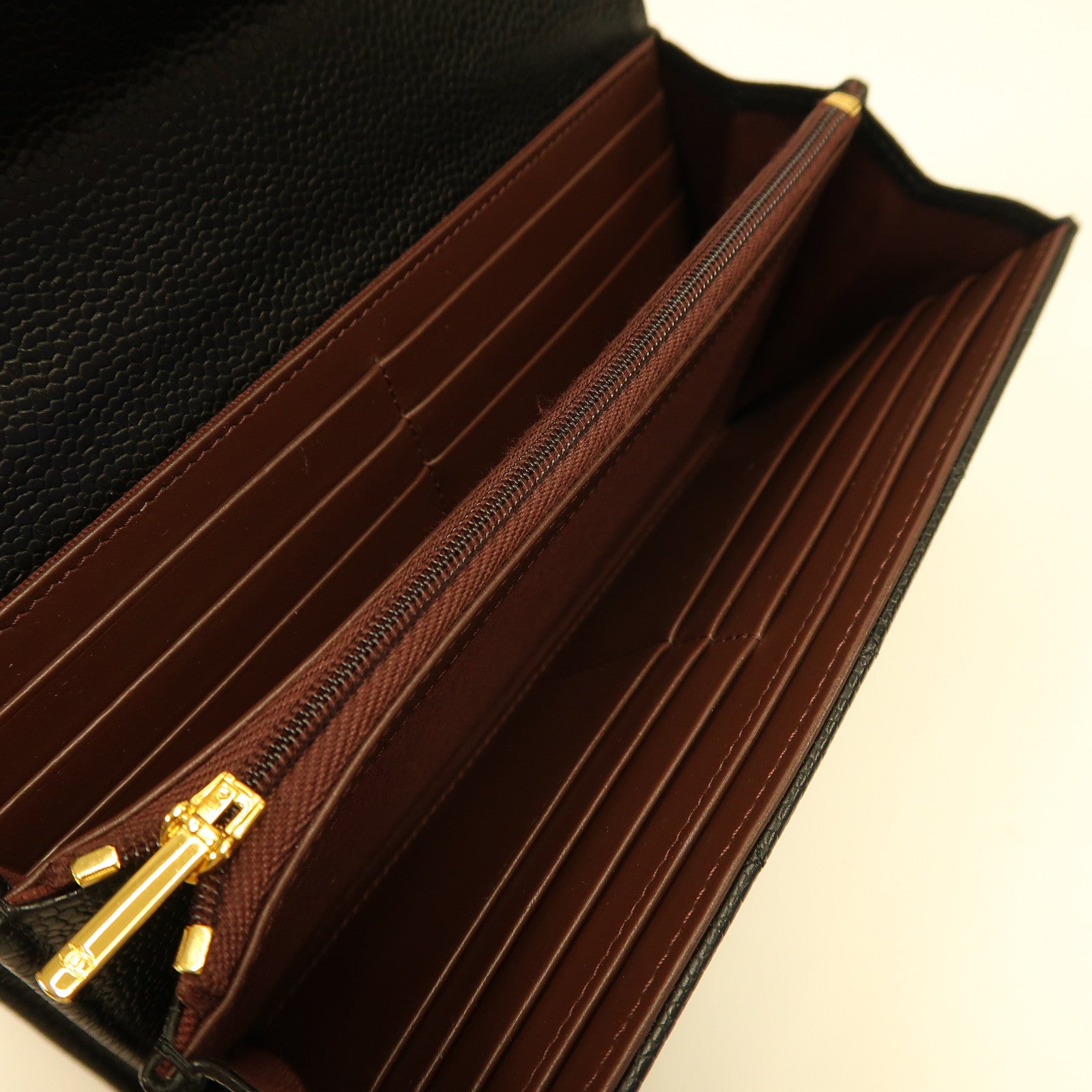 CHANEL 菱格Caviar皮革Classic Long Wallet金扣長錢包黑色