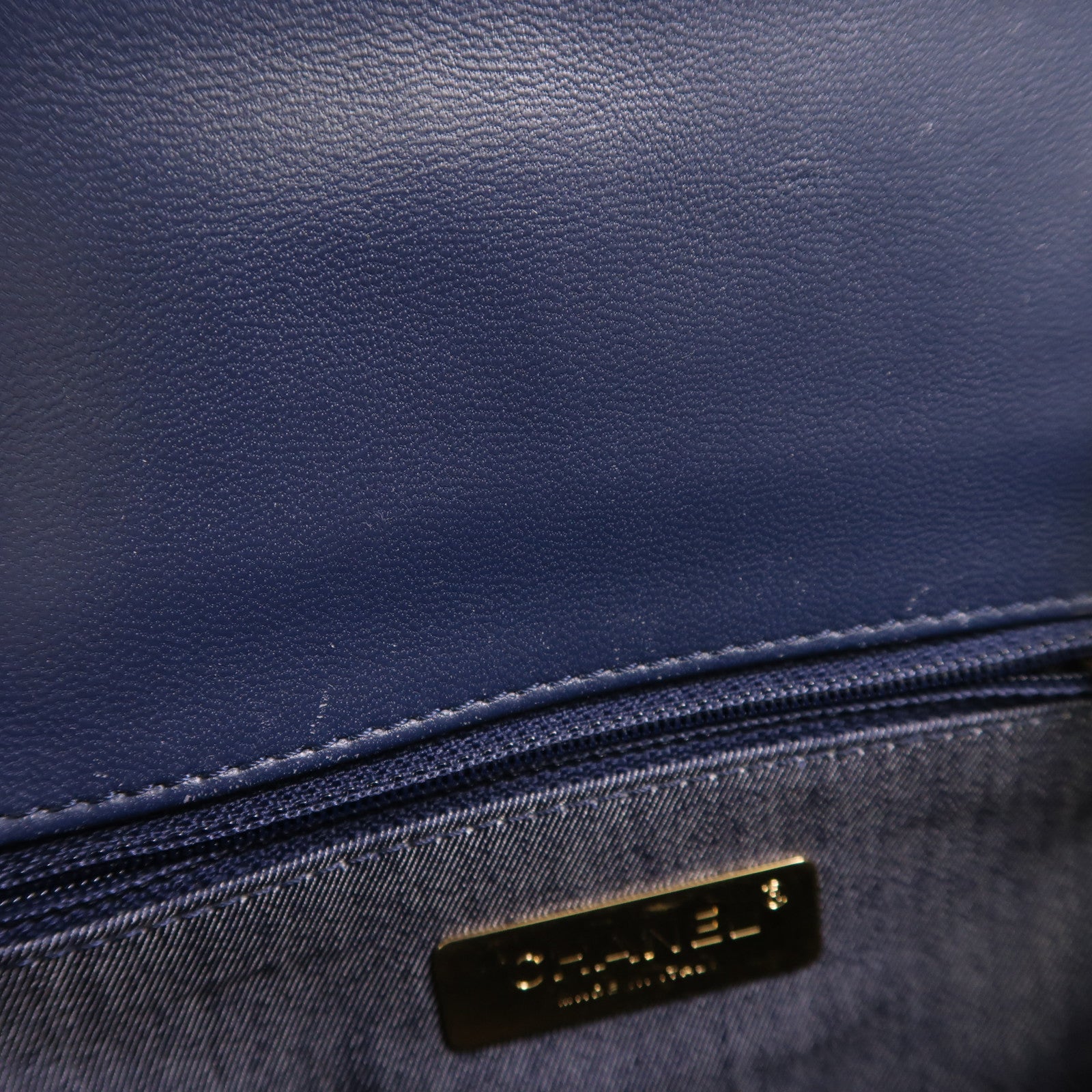CHANEL 羊皮皮革CC Mania Flap Bag金扣鏈帶肩背袋