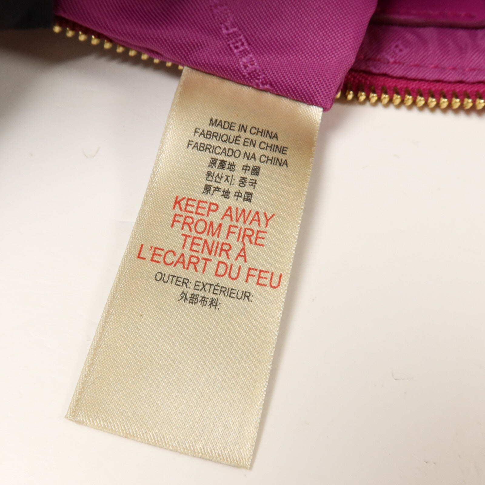 BURBERRY 塗層帆布/牛皮皮革Shoulder Bag肩背袋