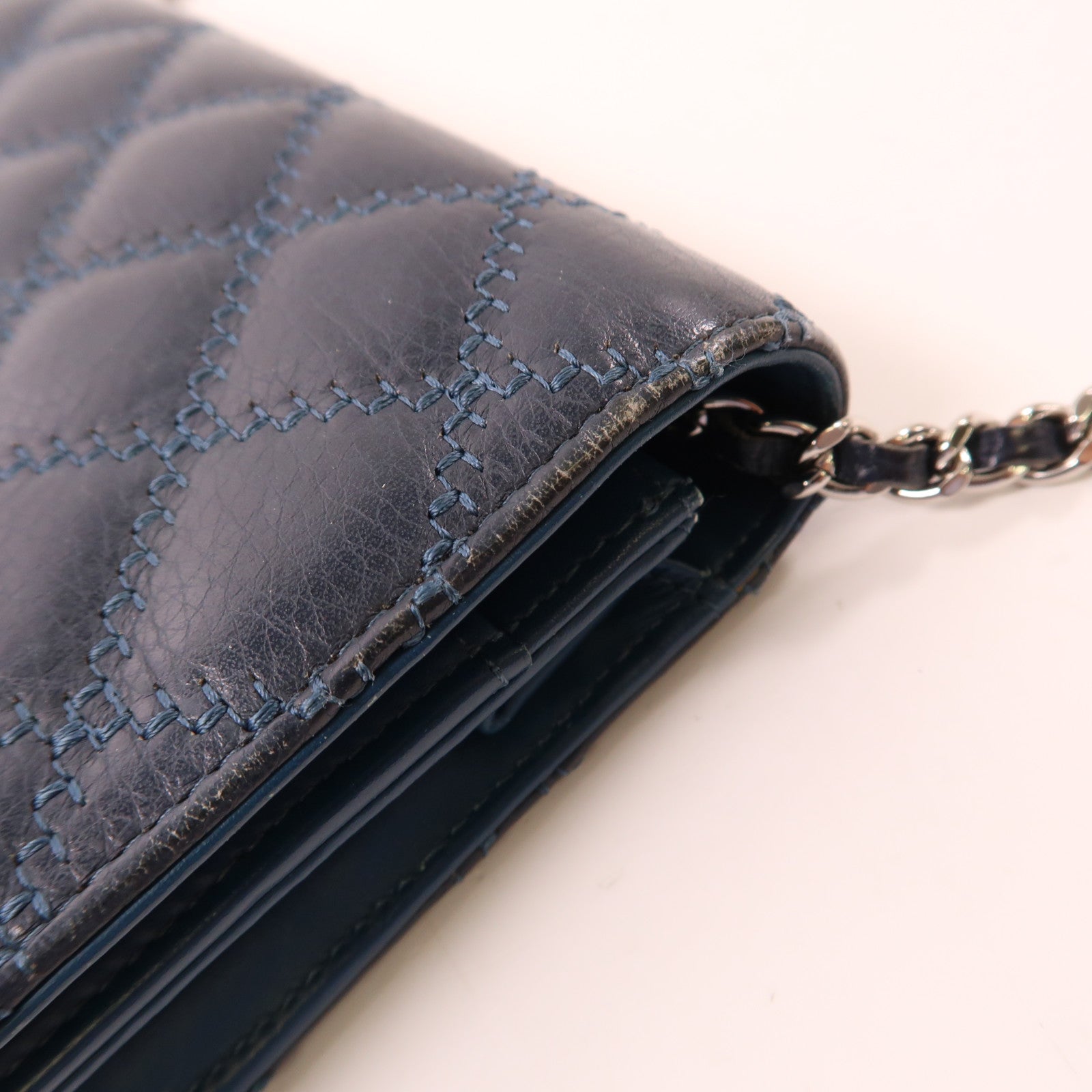 CHANEL 牛皮皮革WOC Wallet On Chain銀扣鏈帶肩背袋