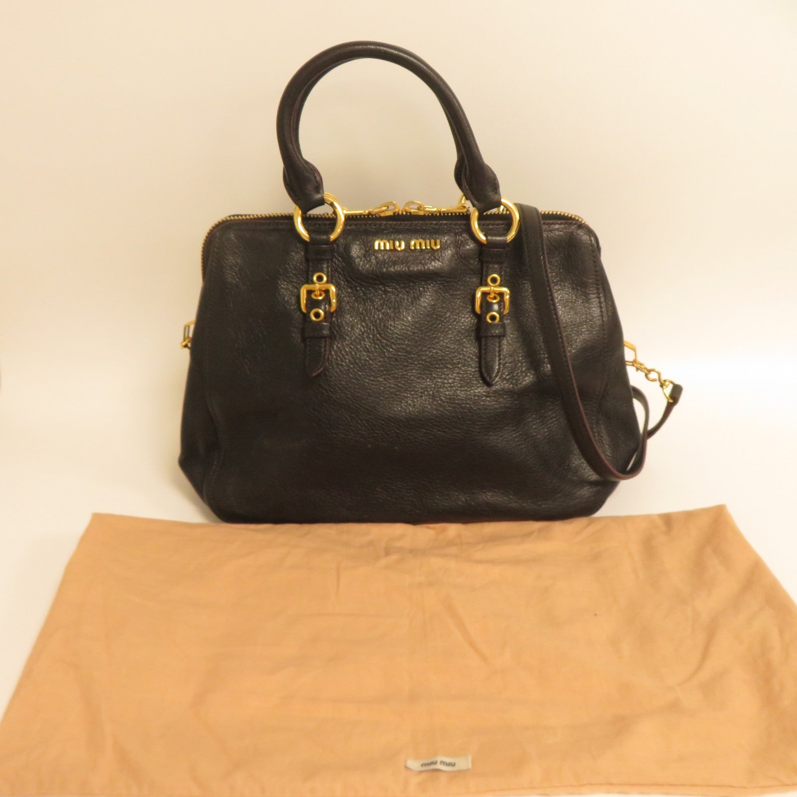 Miu Miu 【激減優惠】牛皮皮革Tote Bag金扣手挽肩背兩用袋黑色