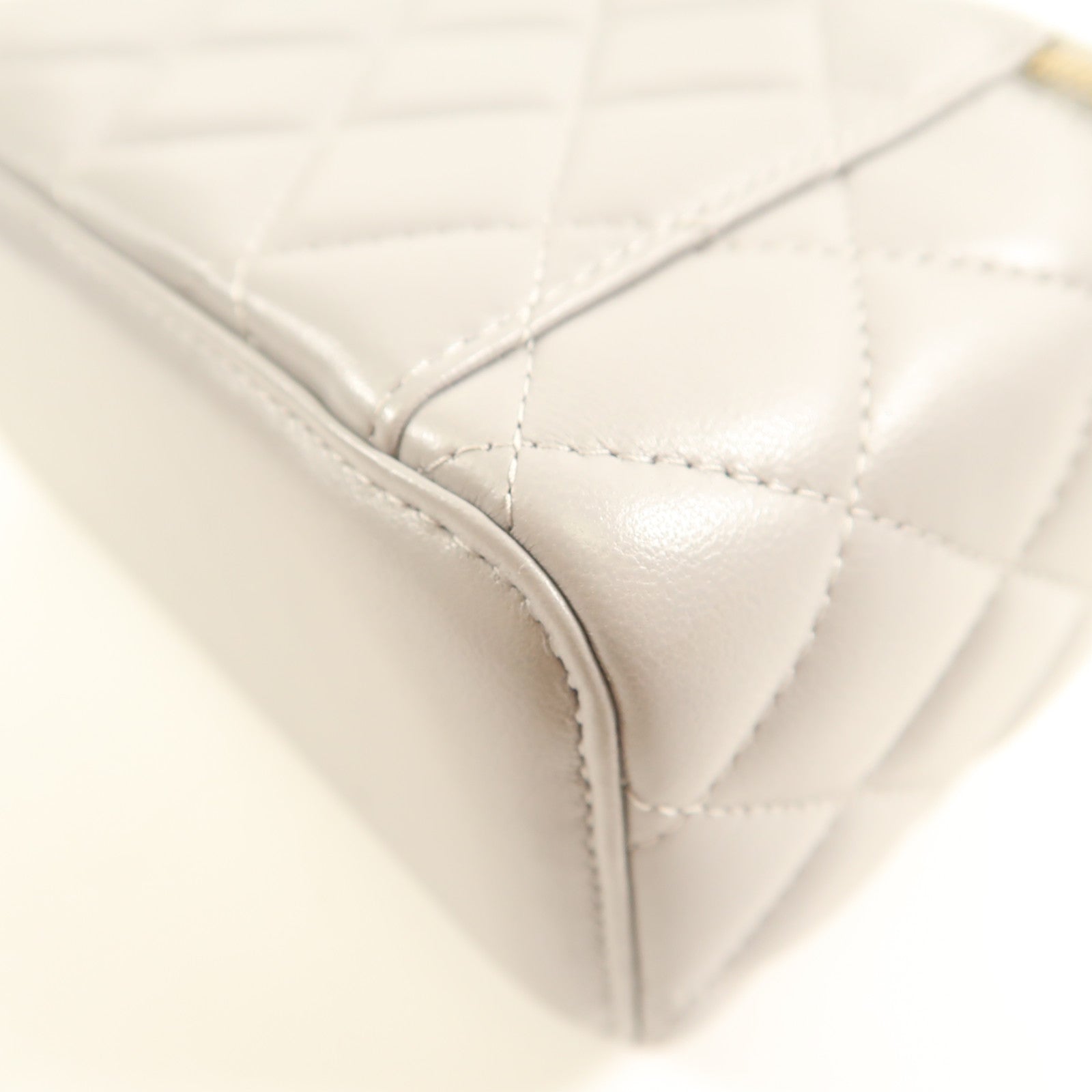 CHANEL CC GHW Vanity Case Chain Shoulder Bag Calfskin Leather Grey