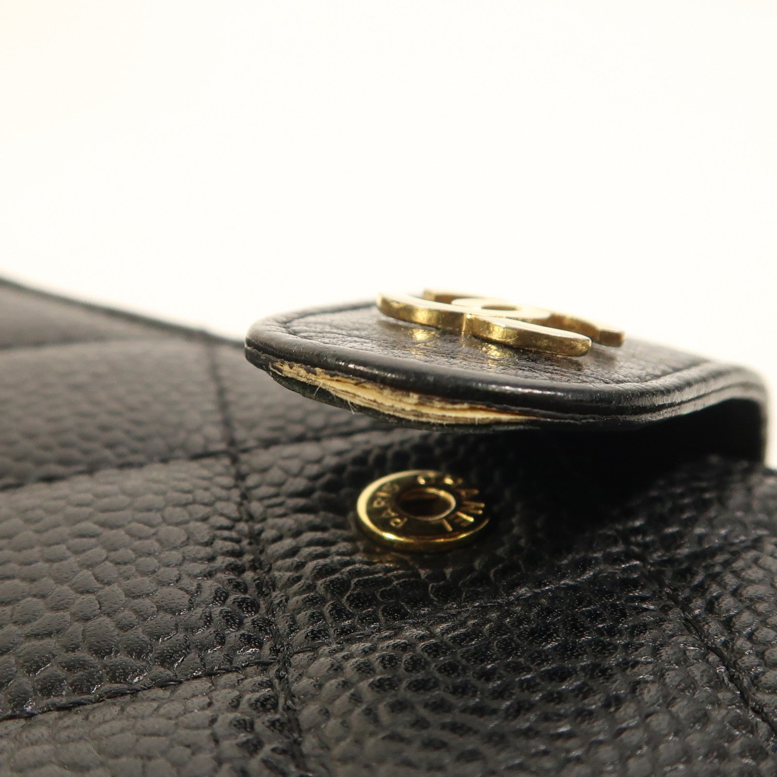 CHANEL 牛皮皮革Wallet金扣錢包