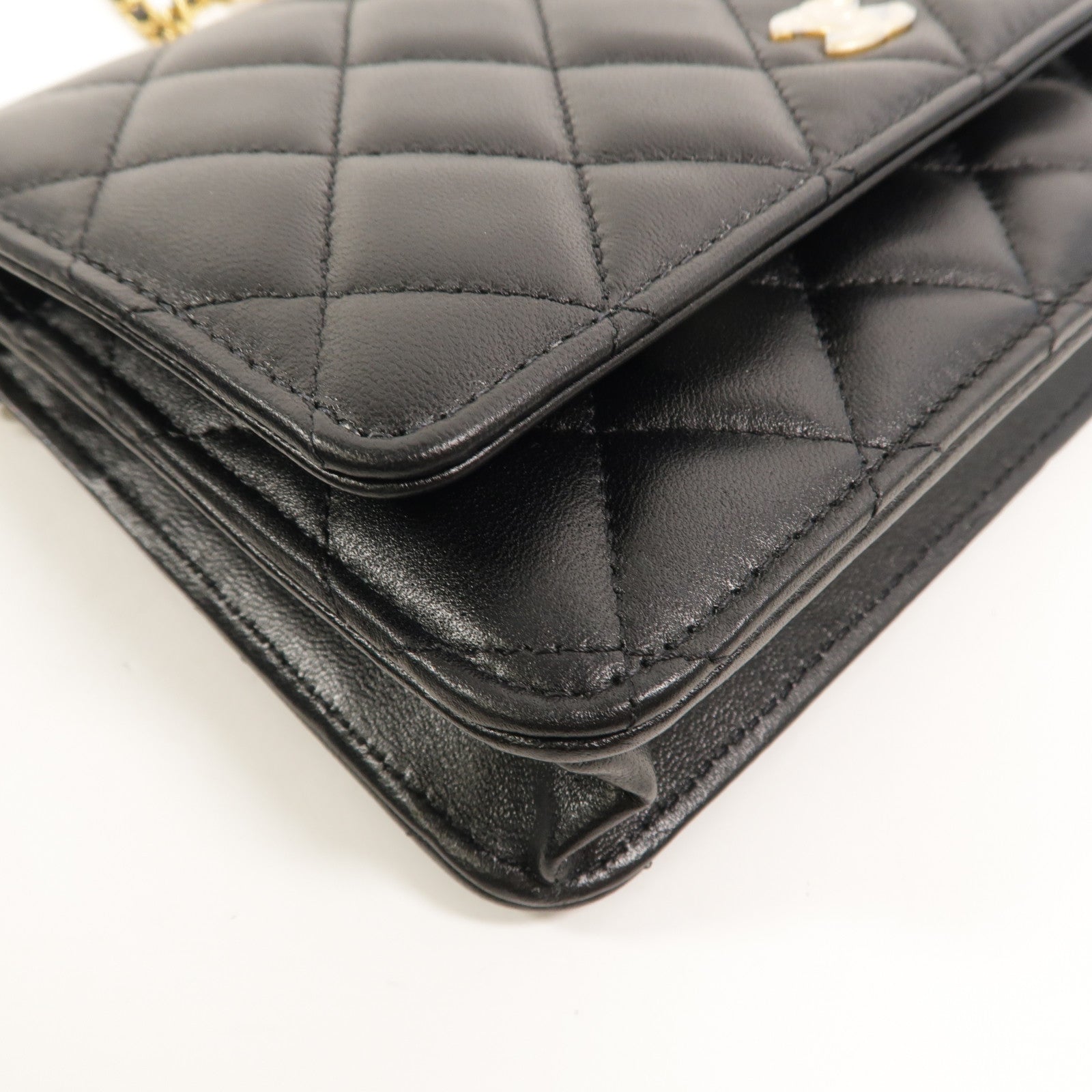 CHANEL 羊皮皮革WOC Wallet On Chain鏈帶肩背袋