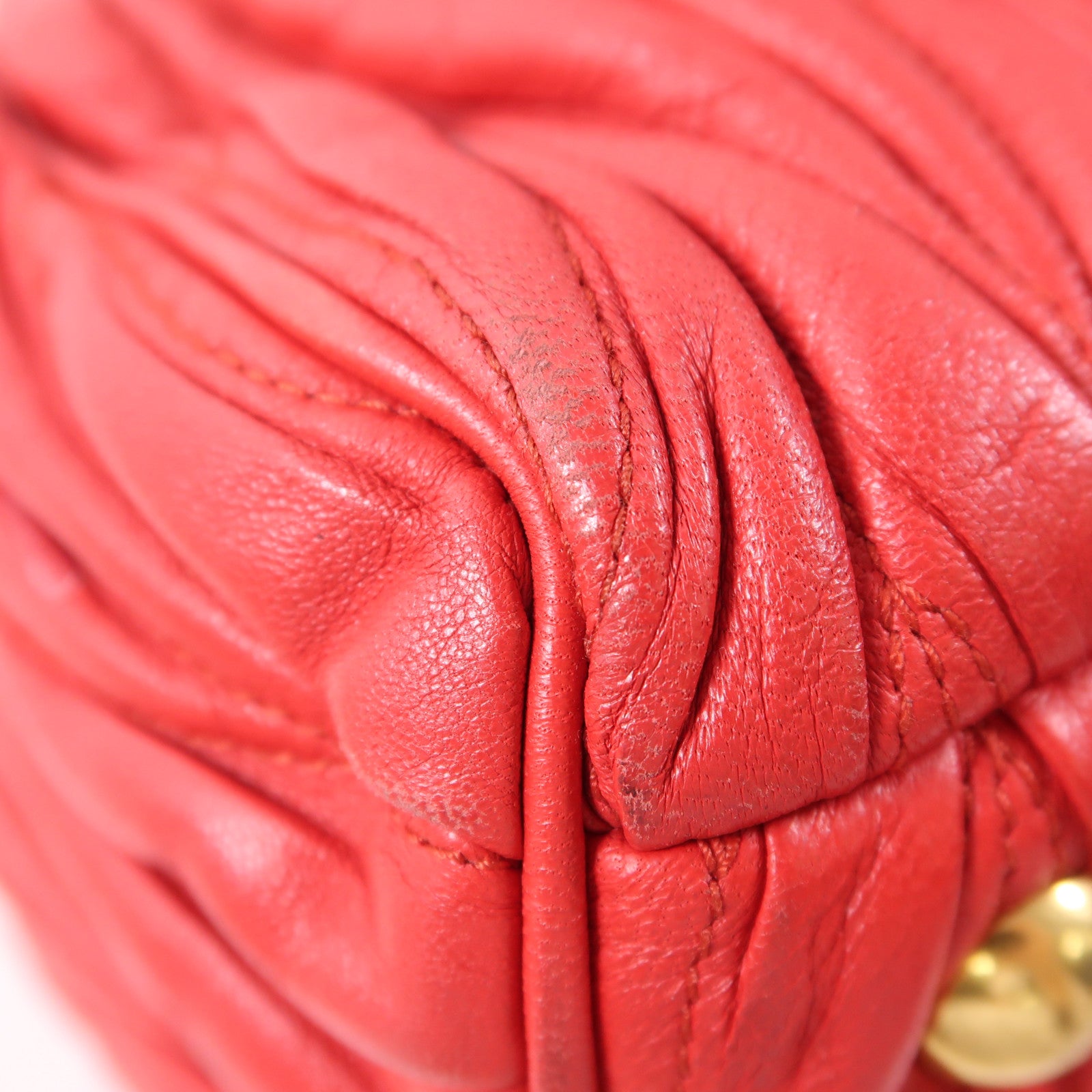 Miu Miu 牛皮皮革Matelasse金扣手挽肩背兩用袋紅色