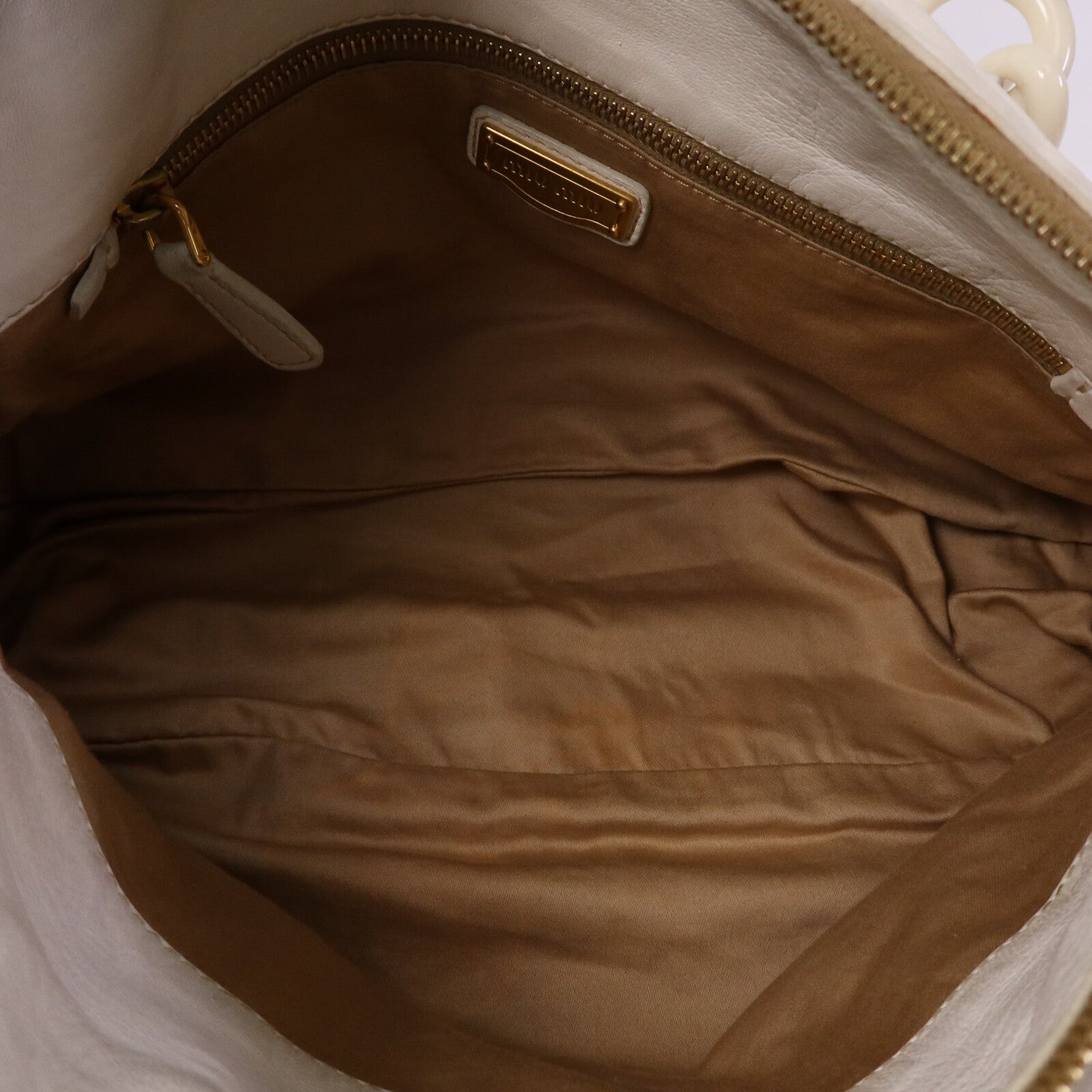 Miu Miu 羊皮皮革Shoulder Bag金扣肩背袋