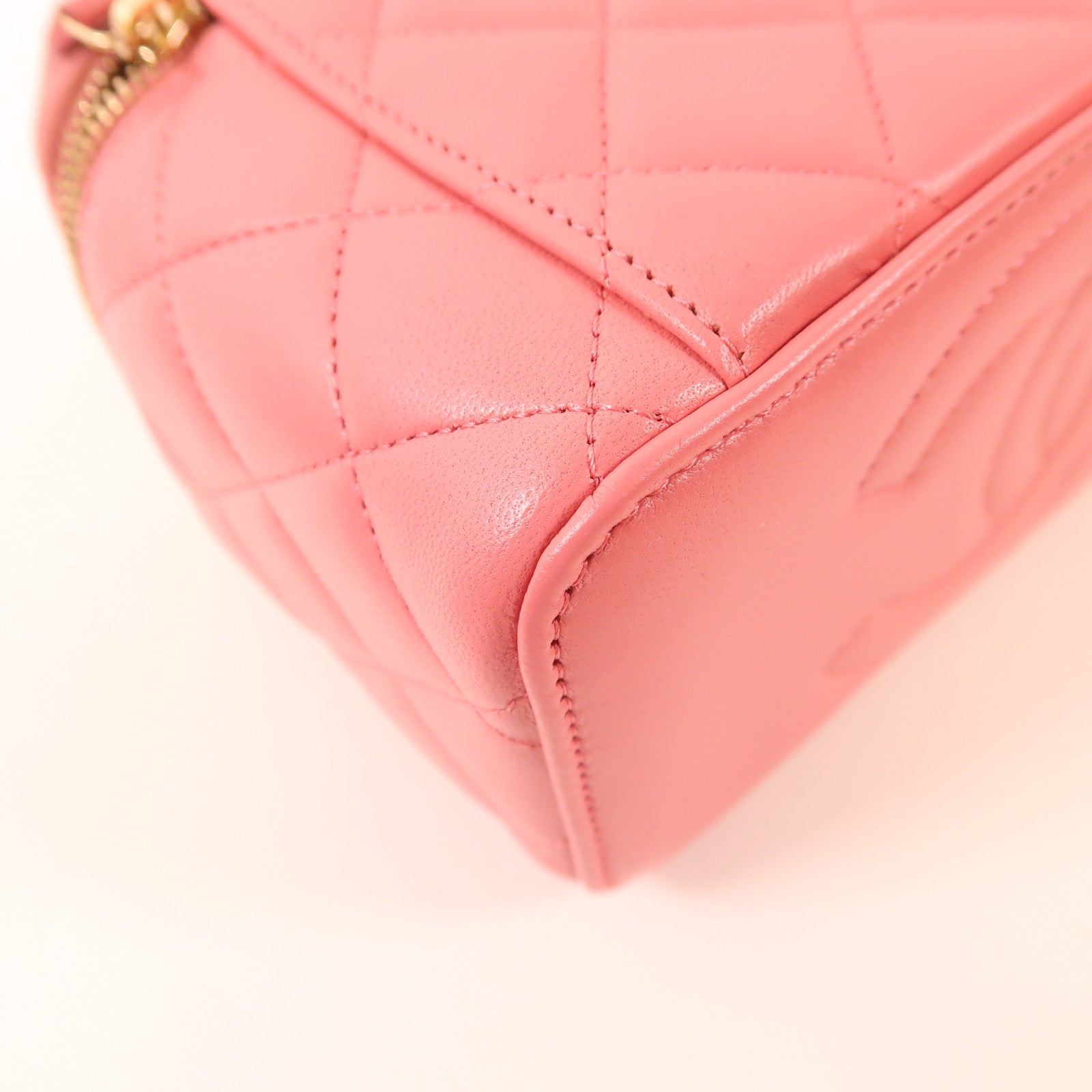 CHANEL CC GHW Top Handle Vanity Case 2 Way Bag AP2199 Lambskin Leather Pink